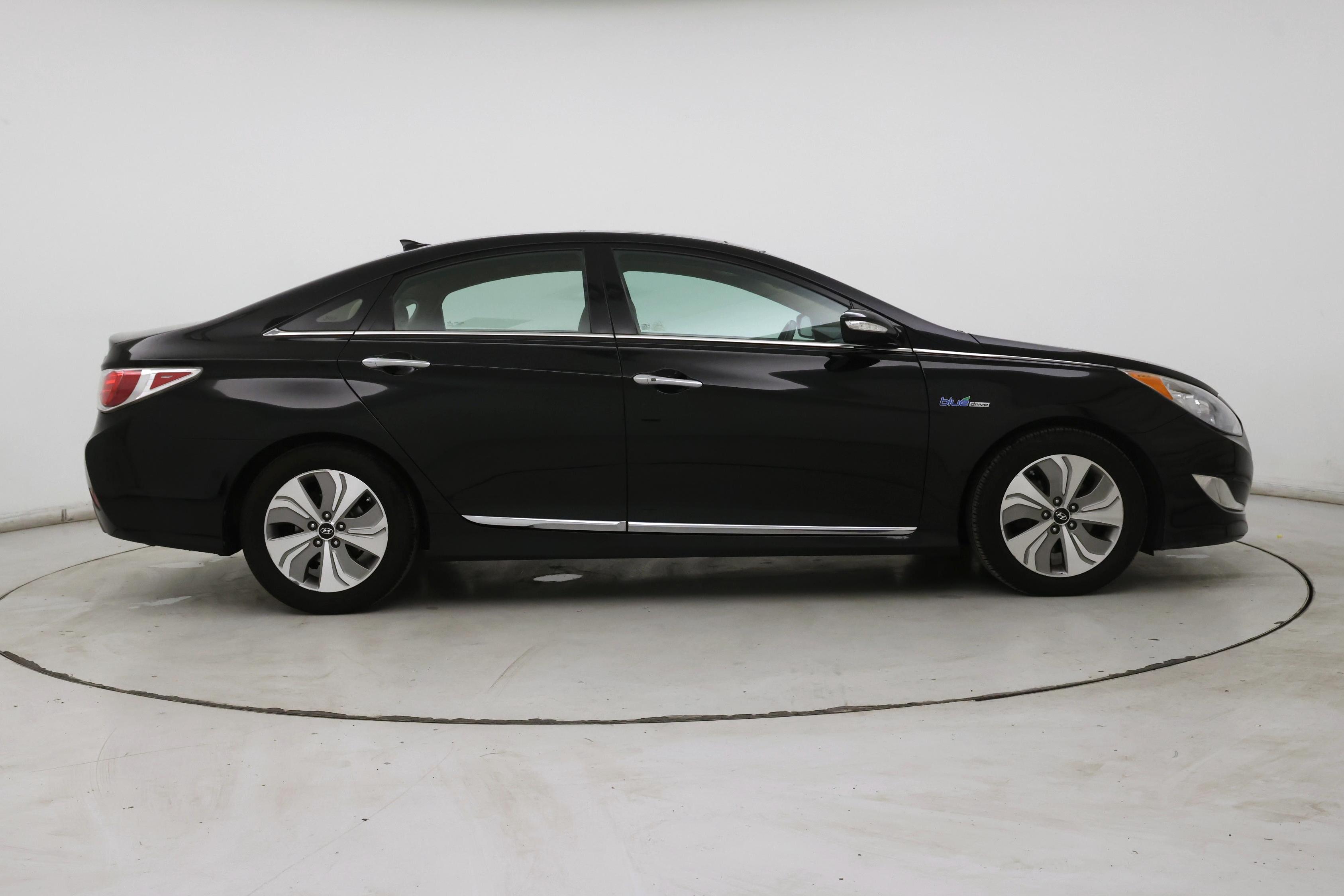 Thumbnail: 2015 Hyundai Sonata - 7