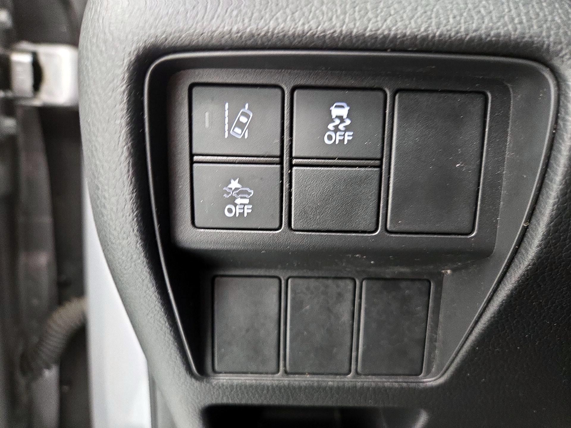 Thumbnail: 2017 Honda CR-V - 13