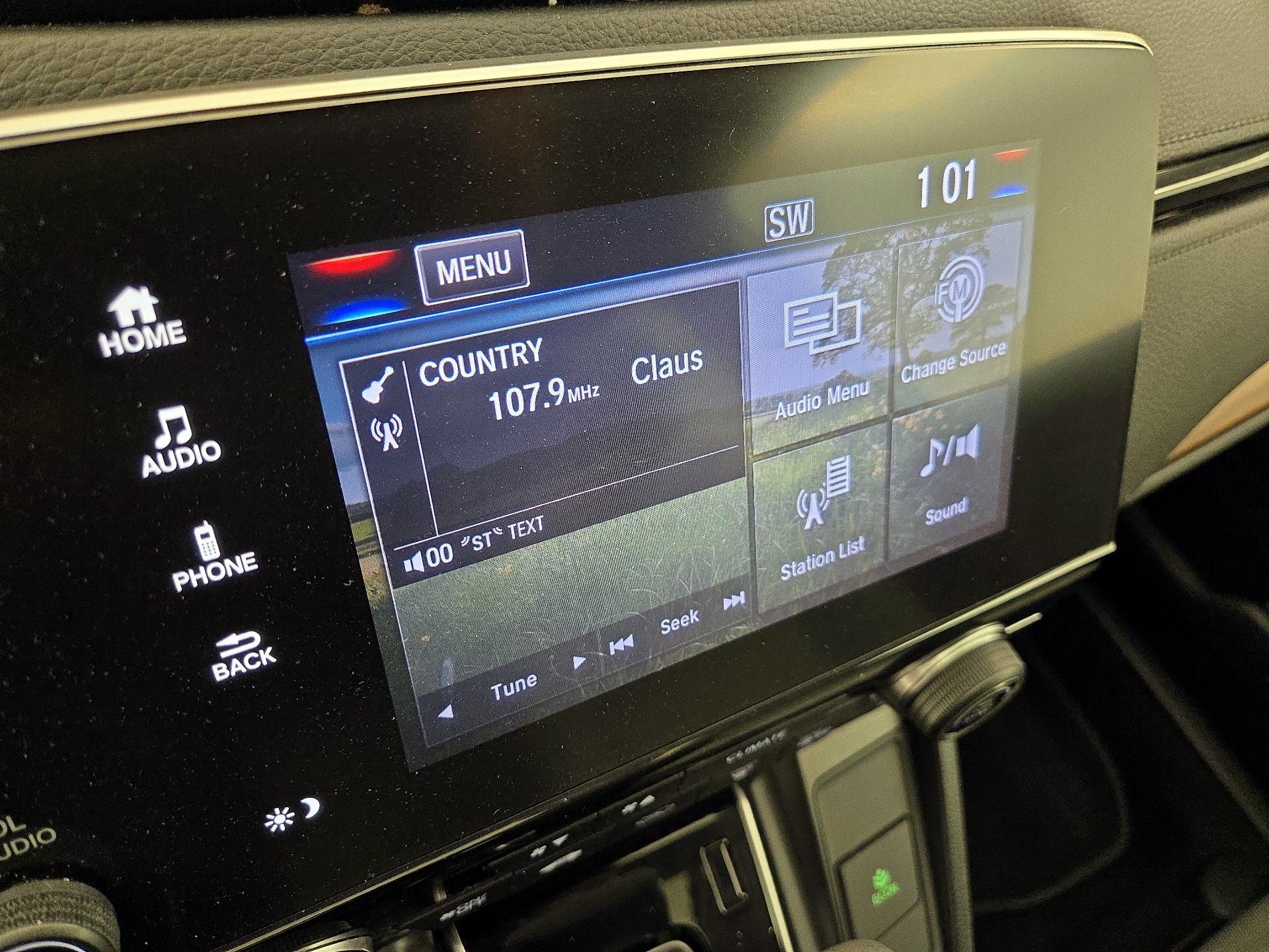 Thumbnail: 2017 Honda CR-V - 15