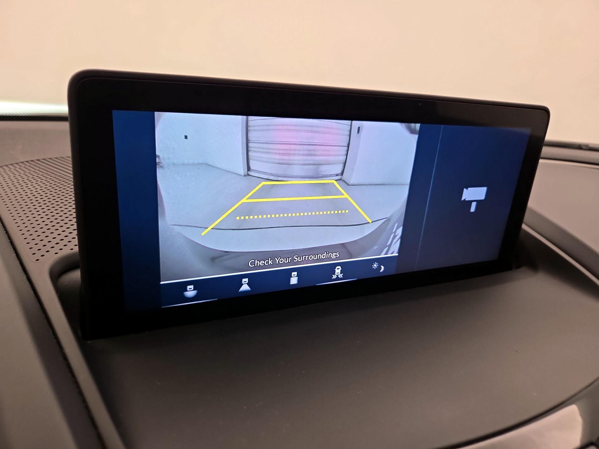 Thumbnail: 2022 Acura RDX - 15