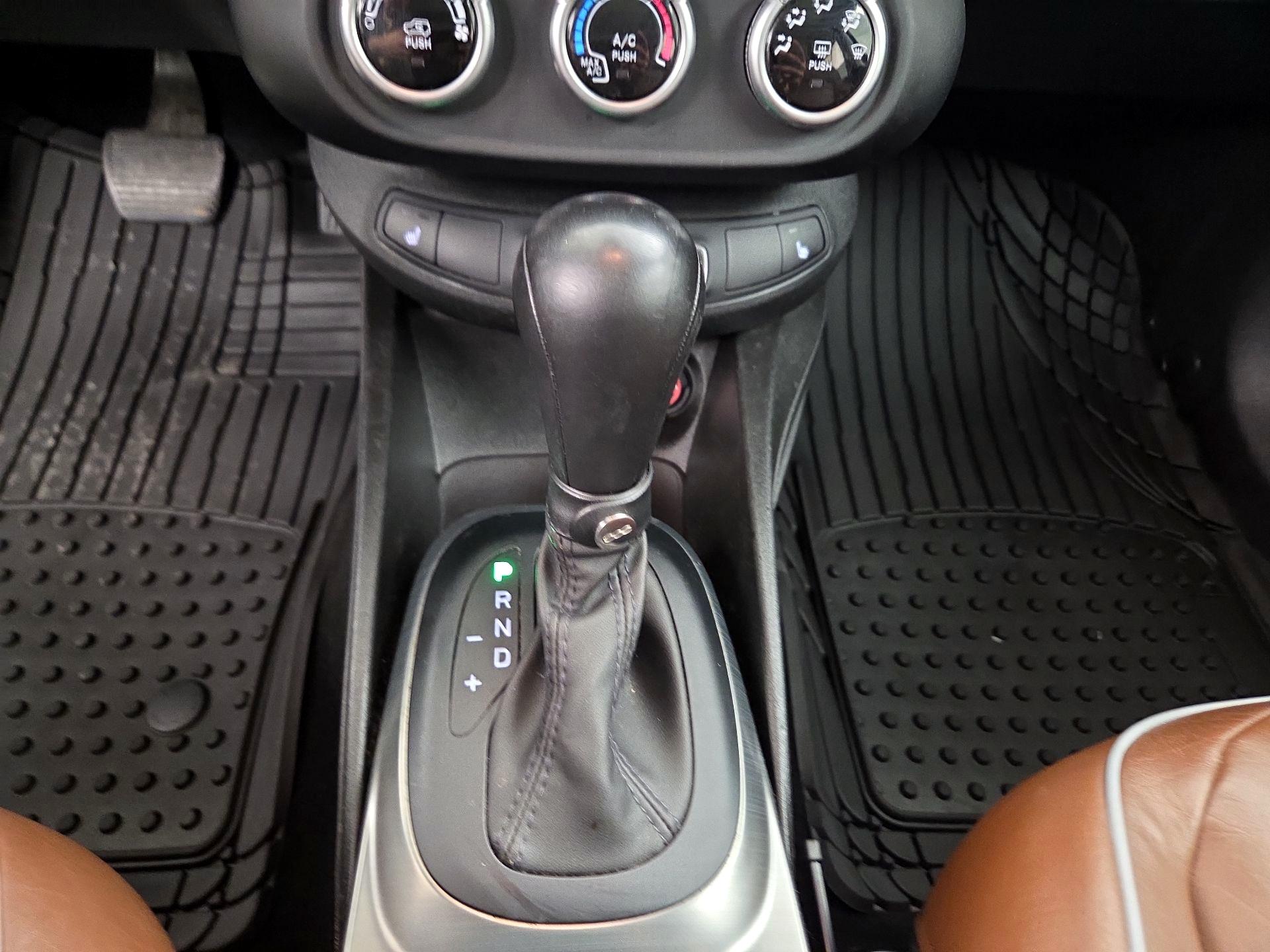 Thumbnail: 2020 Fiat 500X - 18