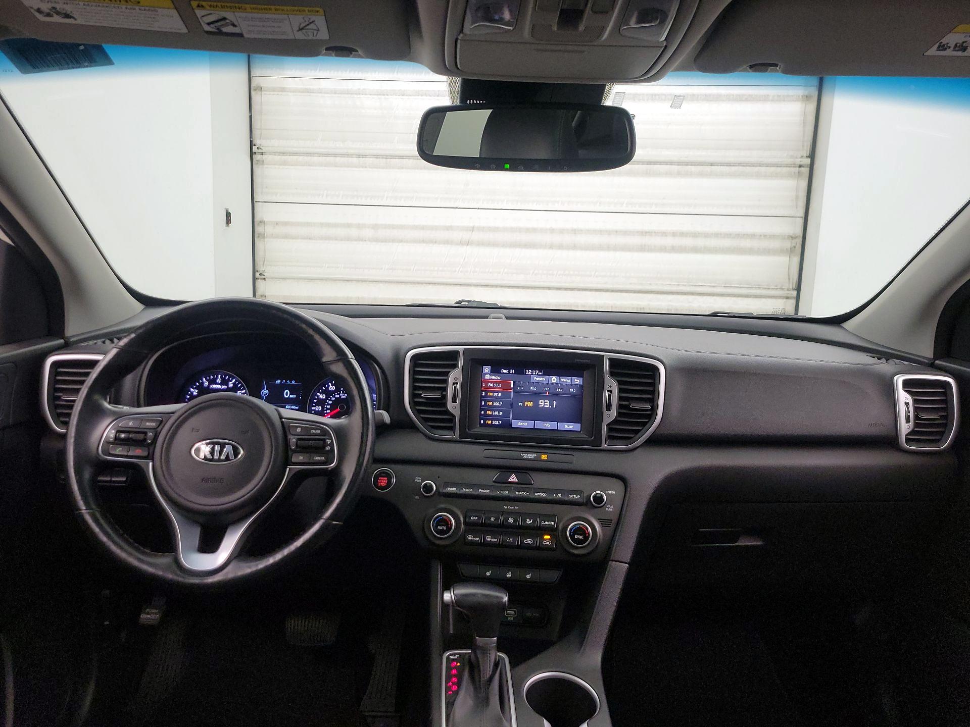 Thumbnail: 2017 Kia Sportage - 9