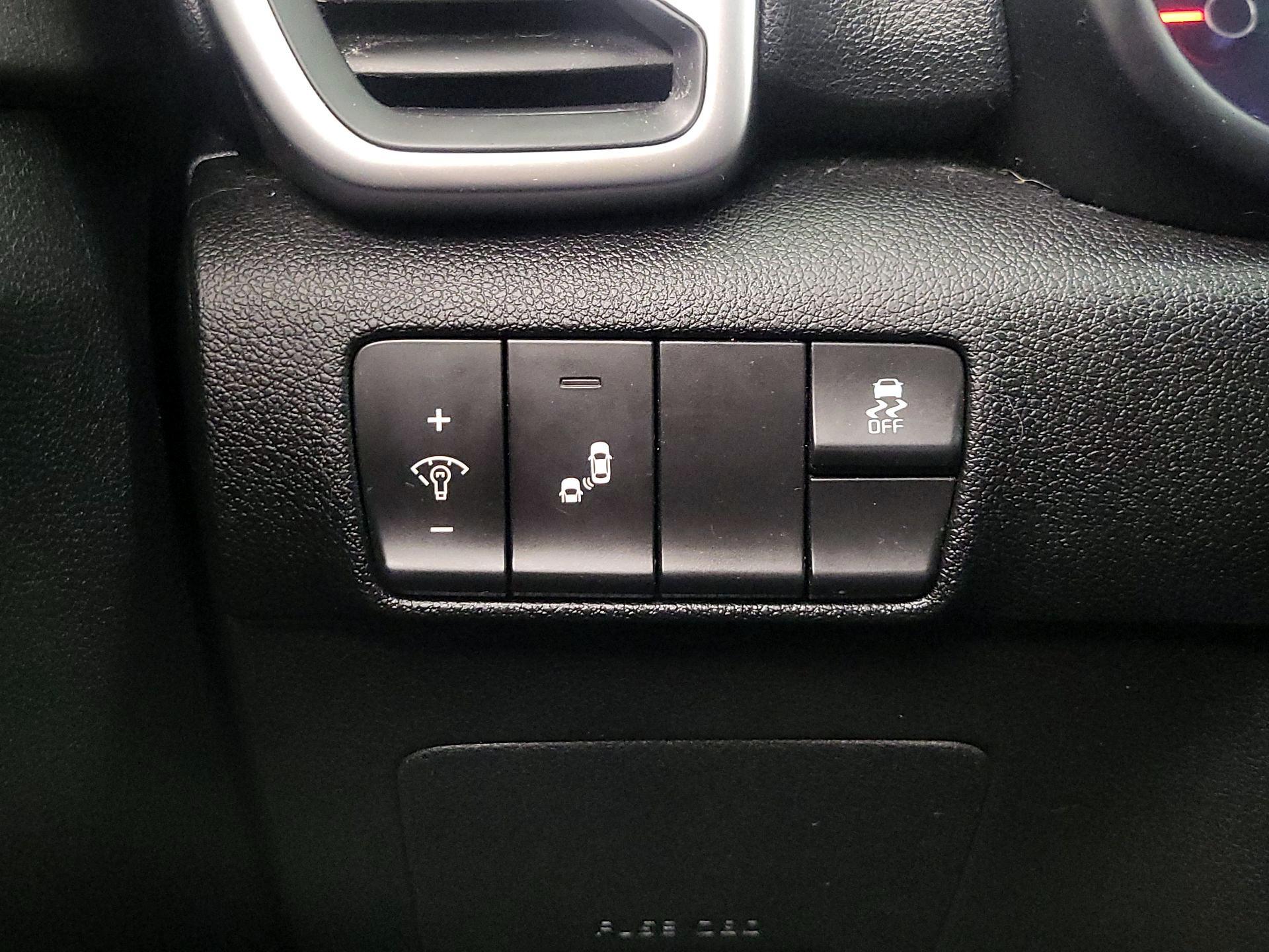 Thumbnail: 2017 Kia Sportage - 13