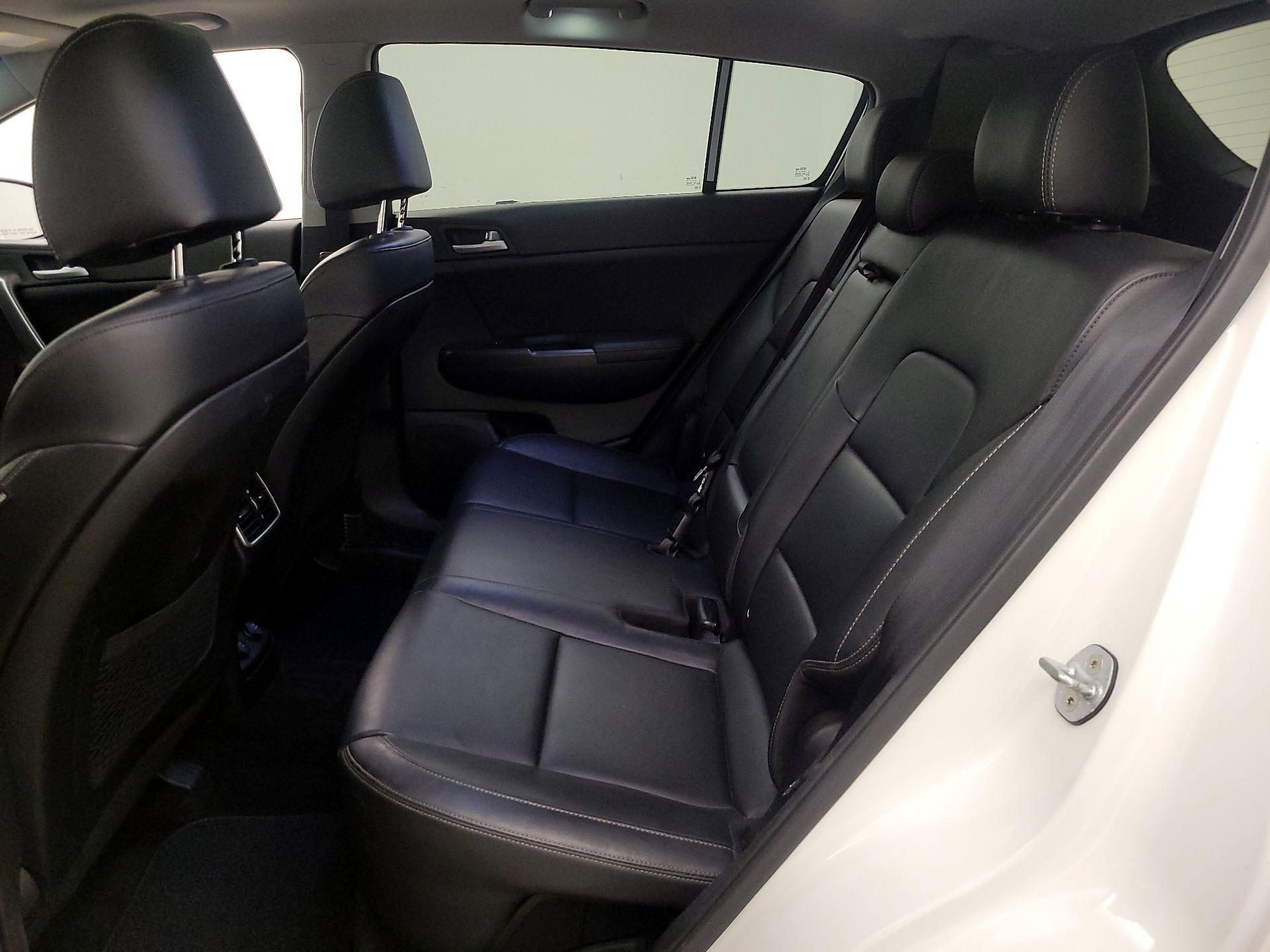 Thumbnail: 2017 Kia Sportage - 20