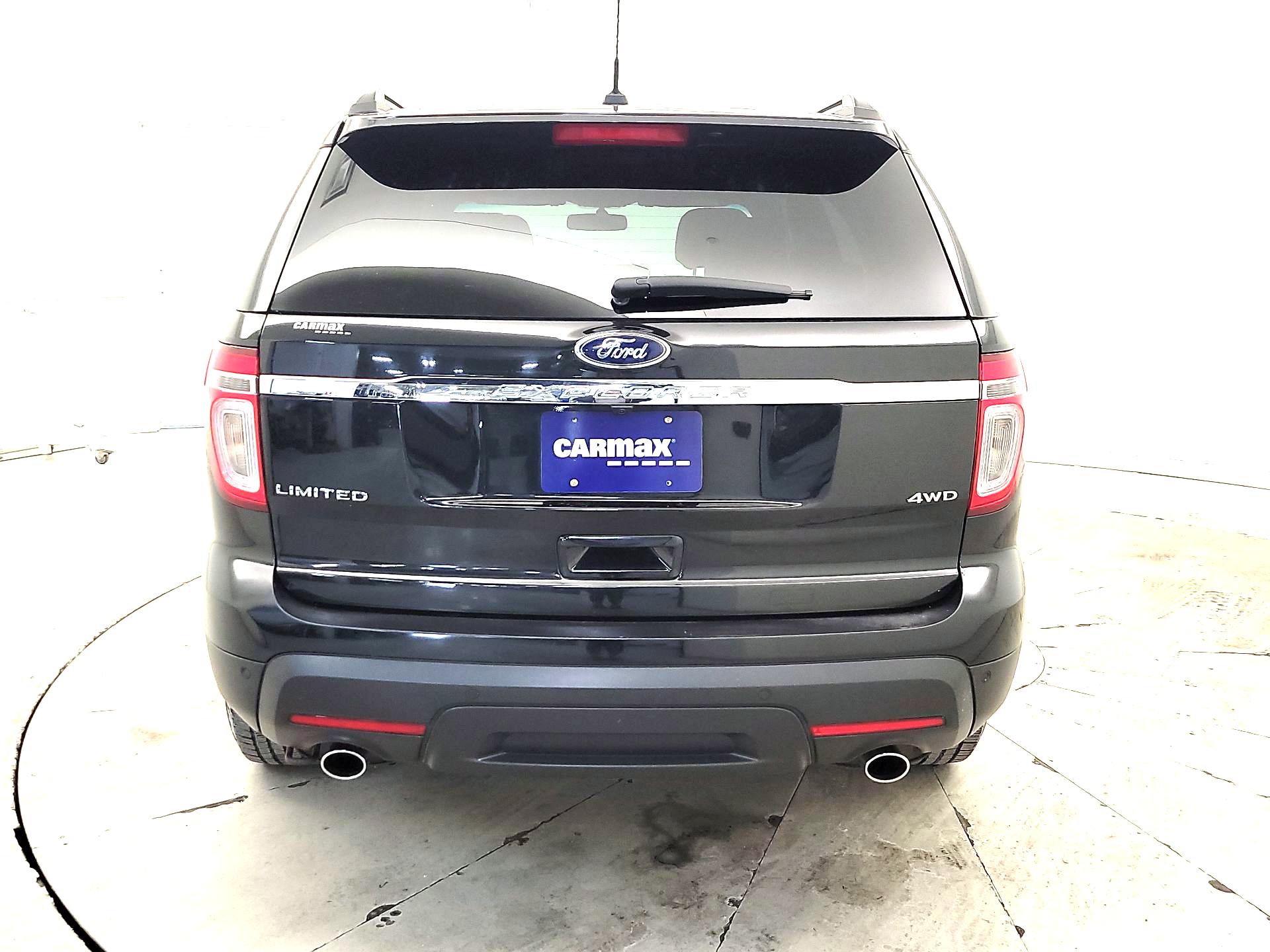 Thumbnail: 2015 Ford Explorer - 6