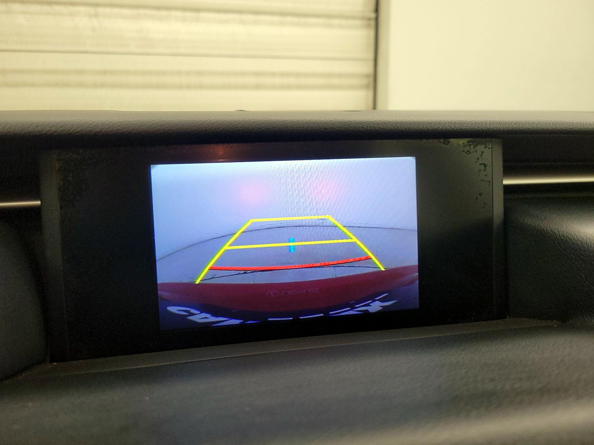 Thumbnail: 2015 Lexus IS - 14