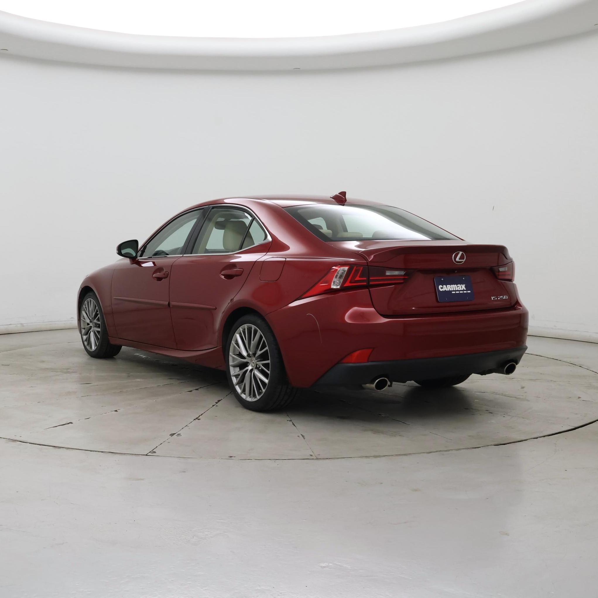 Thumbnail: 2015 Lexus IS - 2