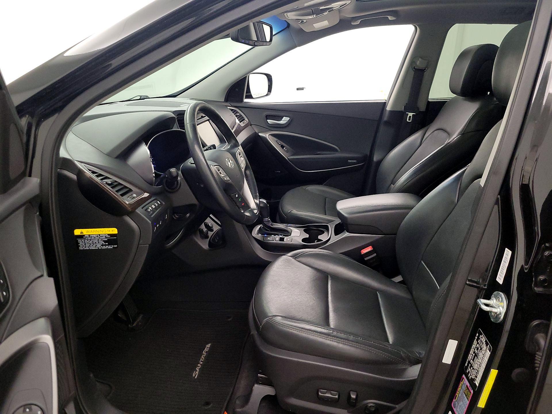 Thumbnail: 2017 Hyundai Santa Fe - 11