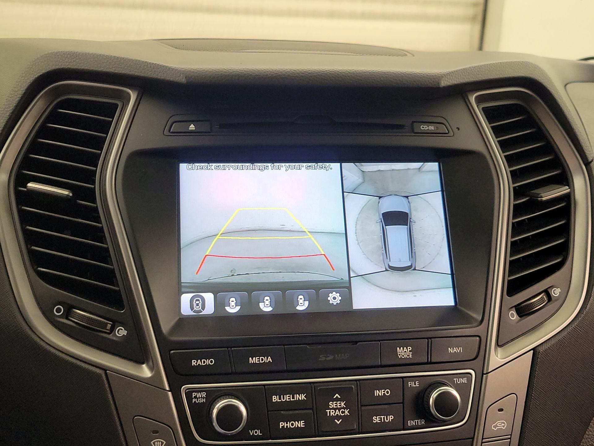 Thumbnail: 2017 Hyundai Santa Fe - 15