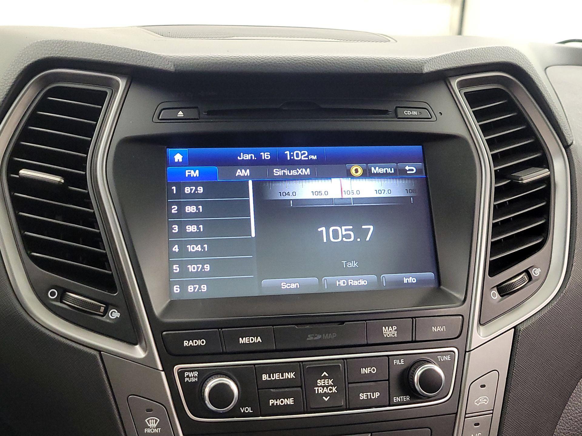 Thumbnail: 2017 Hyundai Santa Fe - 16