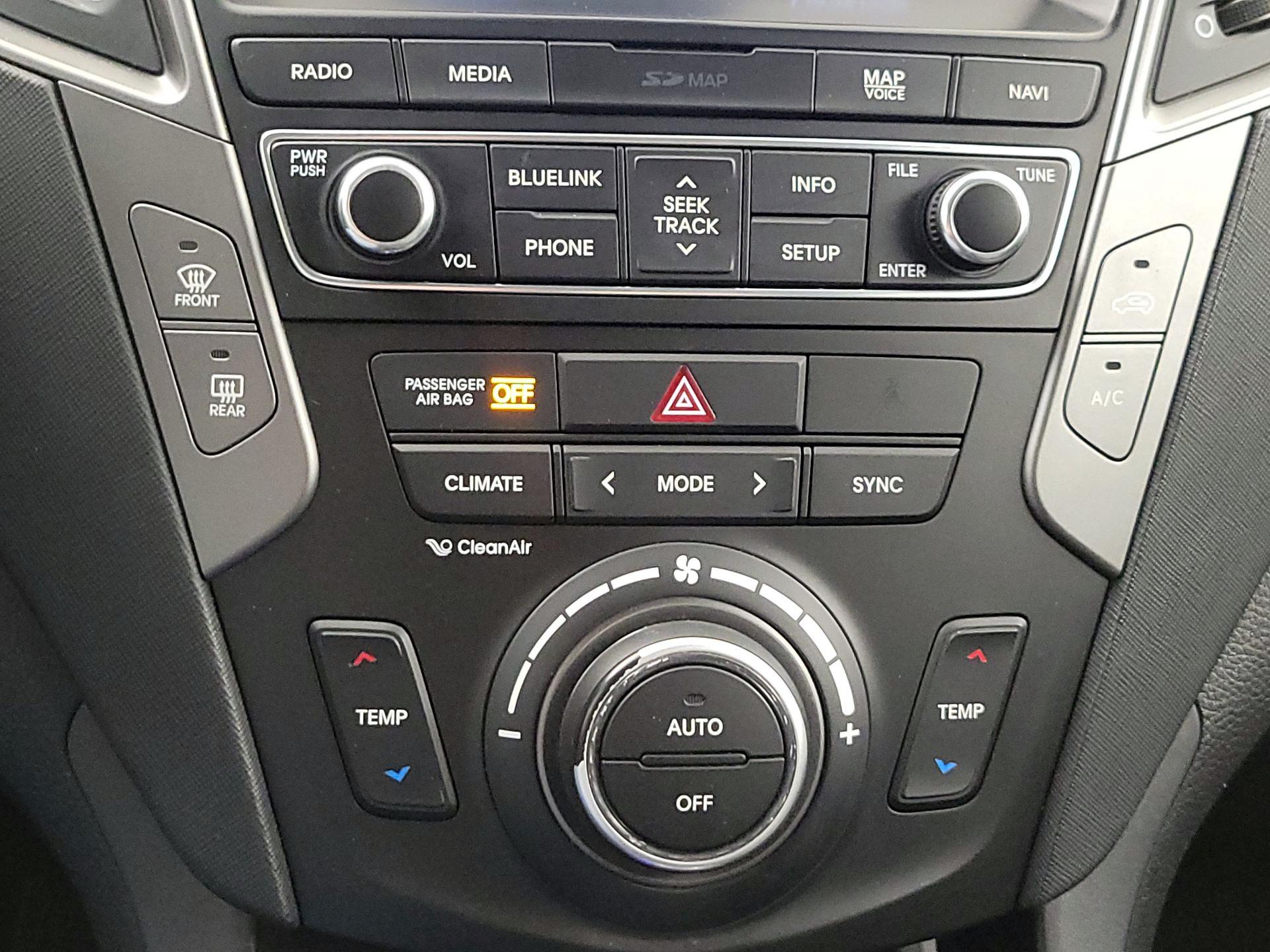 Thumbnail: 2017 Hyundai Santa Fe - 17