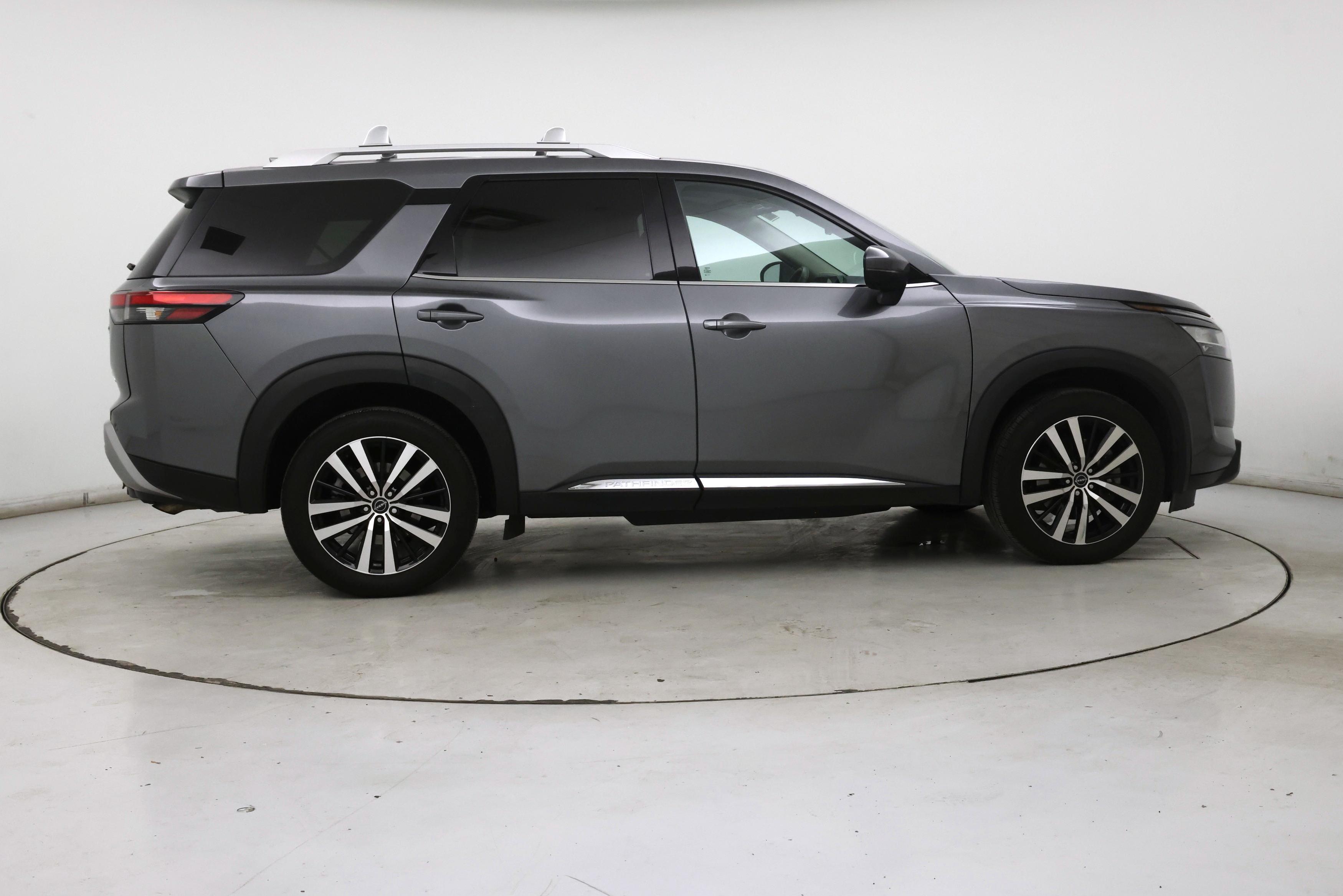 Thumbnail: 2023 Nissan Pathfinder - 7