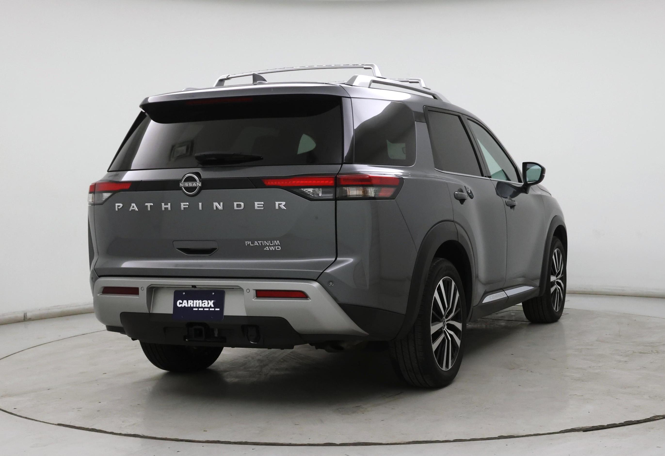 Thumbnail: 2023 Nissan Pathfinder - 8