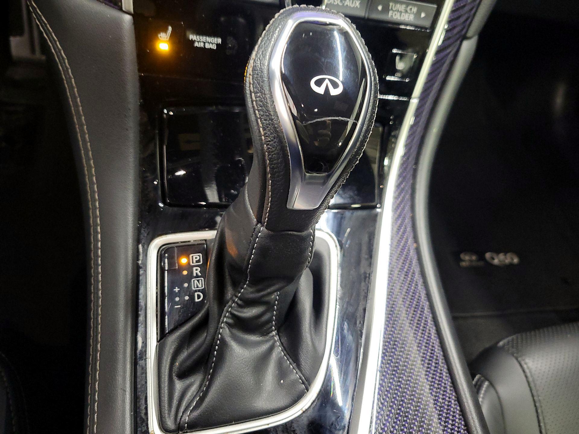 Thumbnail: 2017 INFINITI Q60 - 18