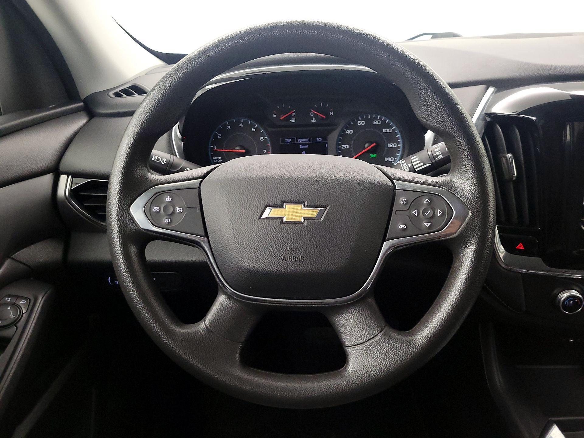 Thumbnail: 2018 Chevrolet Traverse - 10