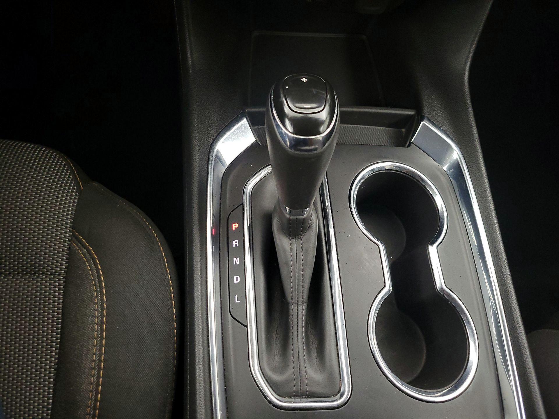 Thumbnail: 2018 Chevrolet Traverse - 17