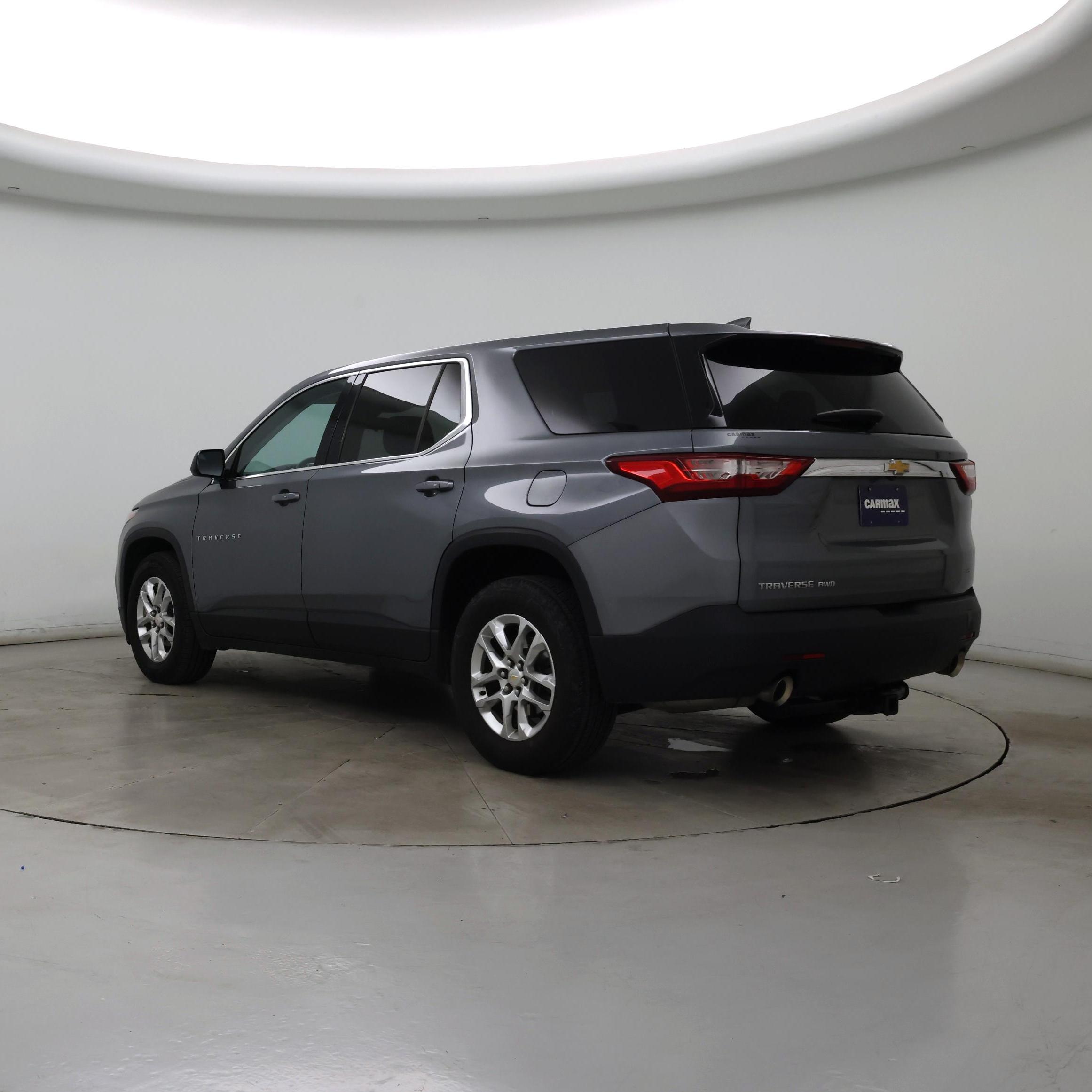 Thumbnail: 2018 Chevrolet Traverse - 2