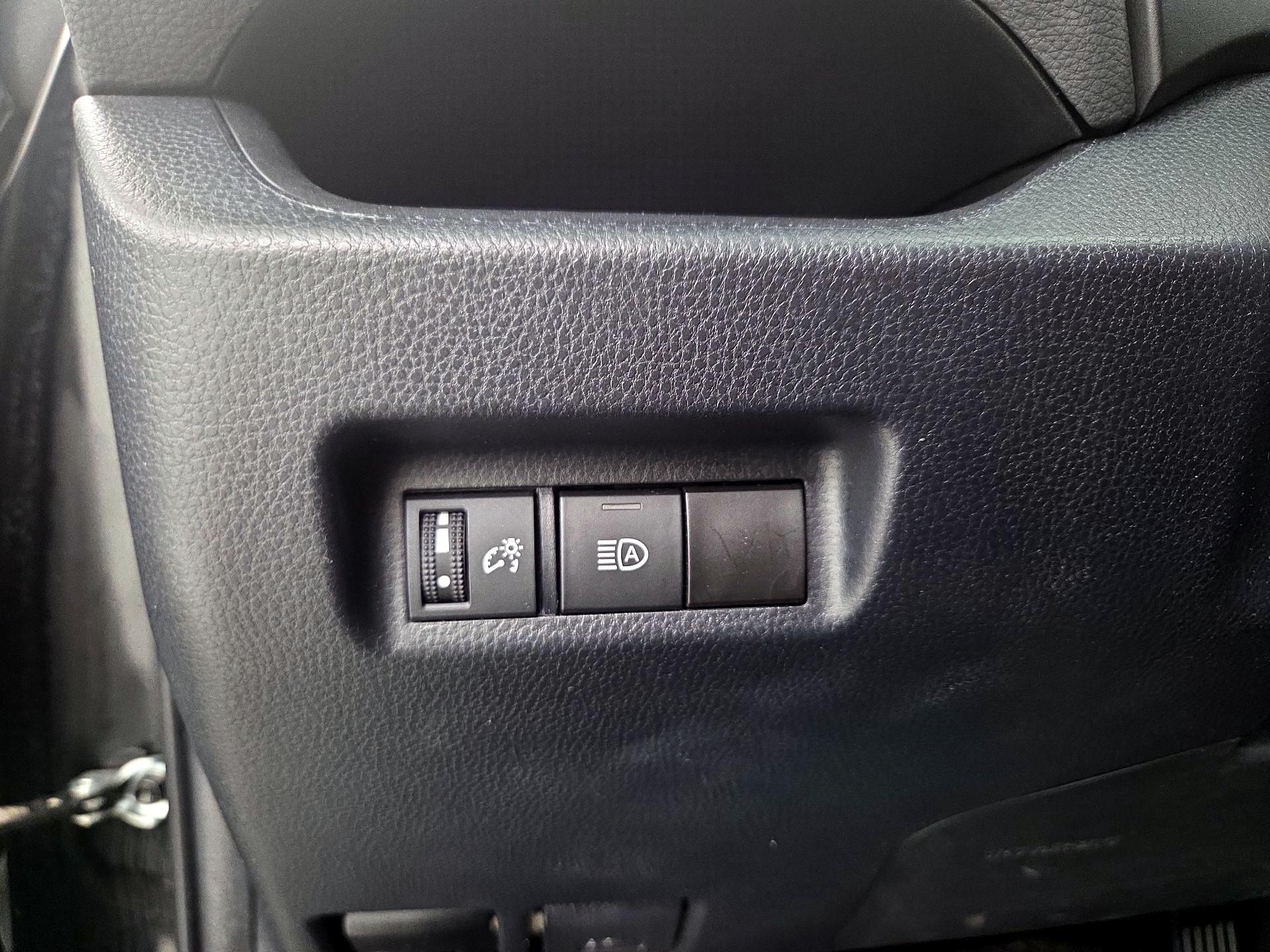 Thumbnail: 2023 Toyota RAV4 - 13