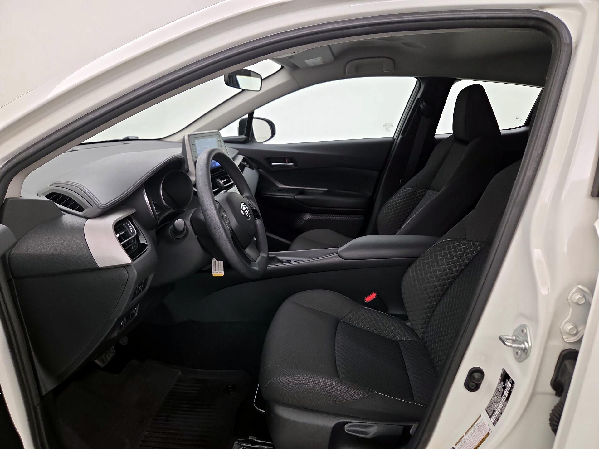 Thumbnail: 2020 Toyota C-HR - 11