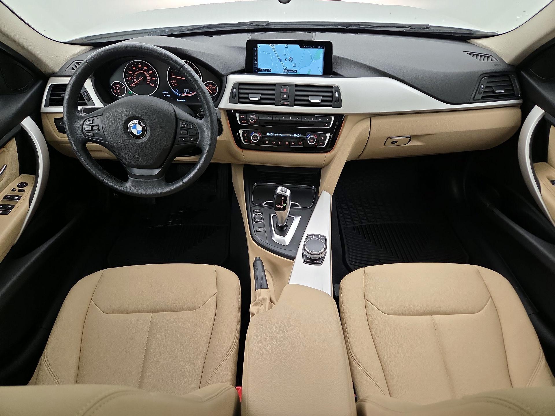 Thumbnail: 2017 BMW 3 Series - 9