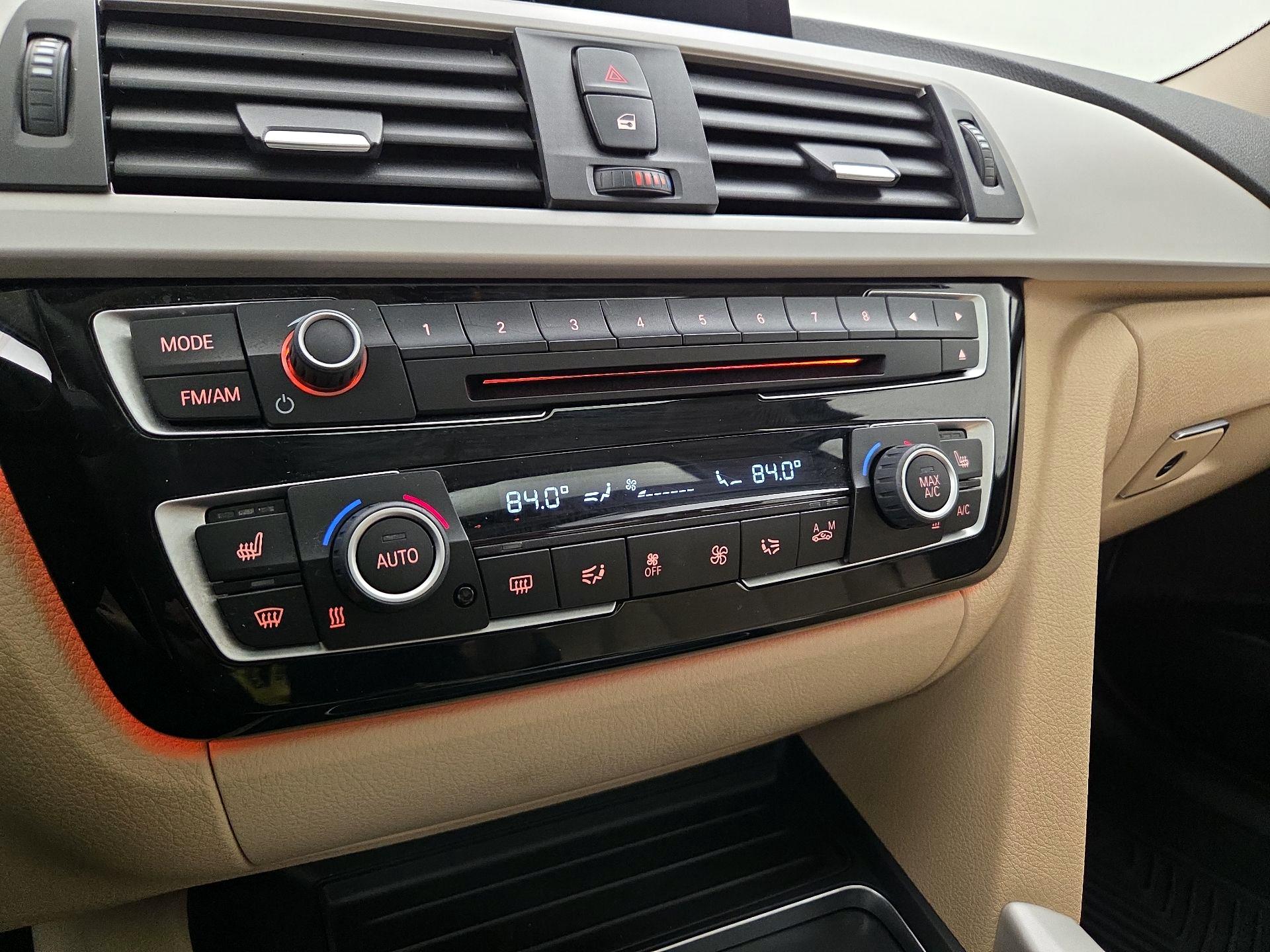 Thumbnail: 2017 BMW 3 Series - 17