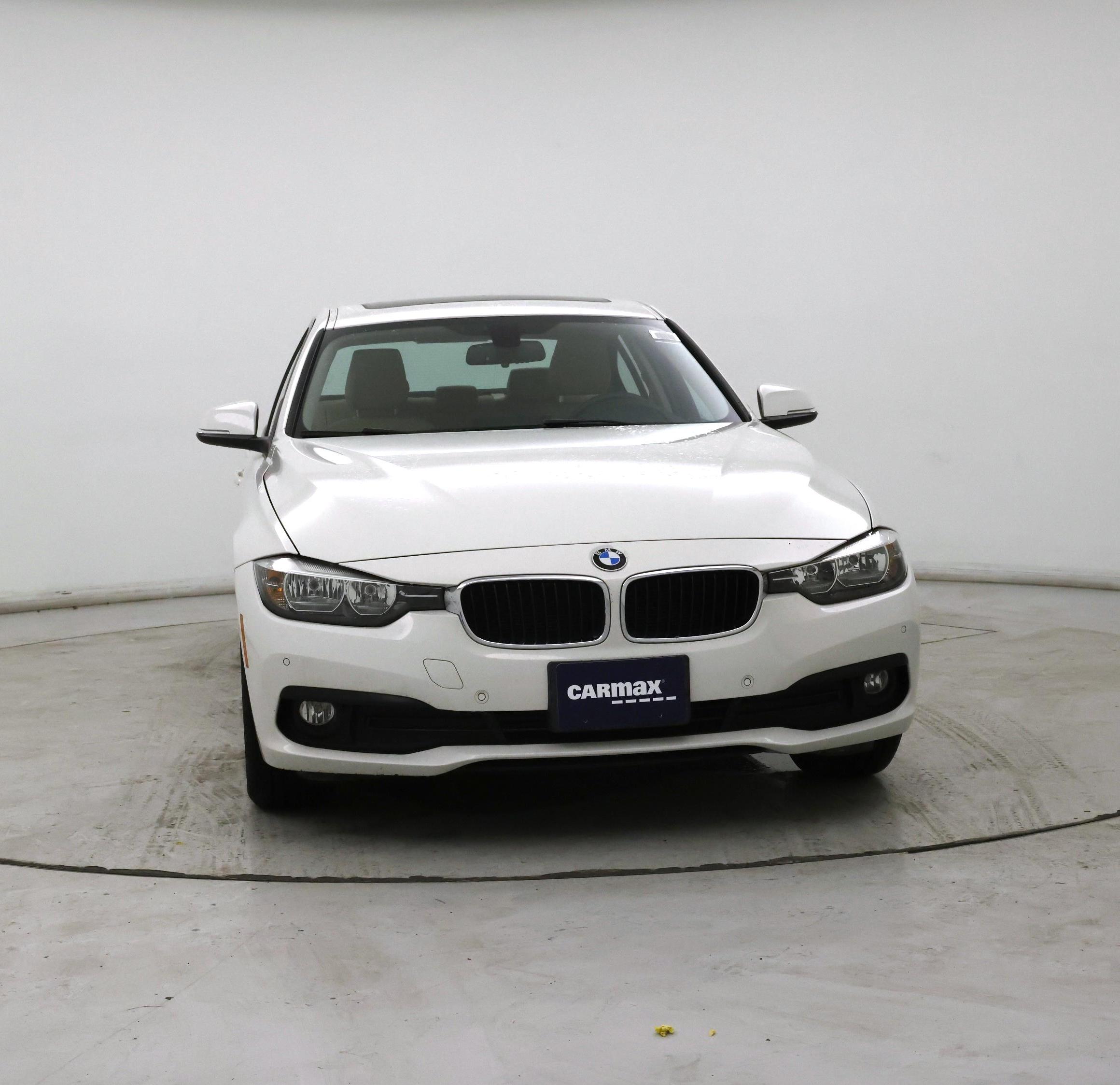 Thumbnail: 2017 BMW 3 Series - 5