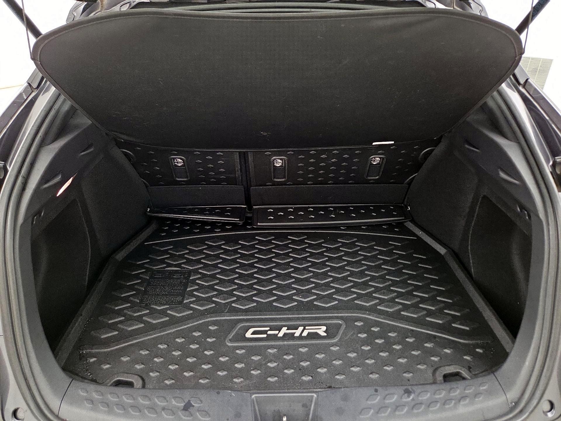 Thumbnail: 2022 Toyota C-HR - 20