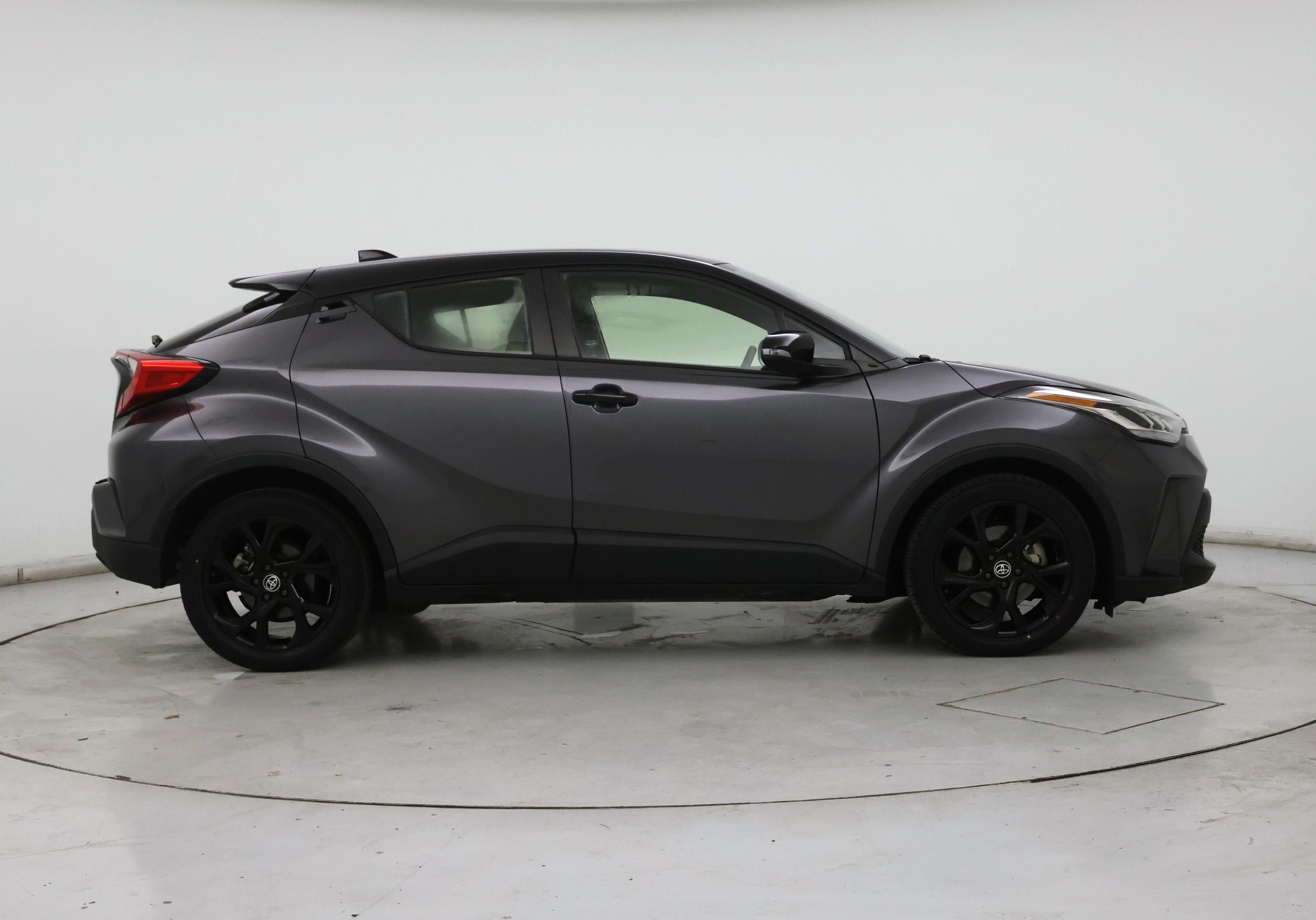 Thumbnail: 2022 Toyota C-HR - 7