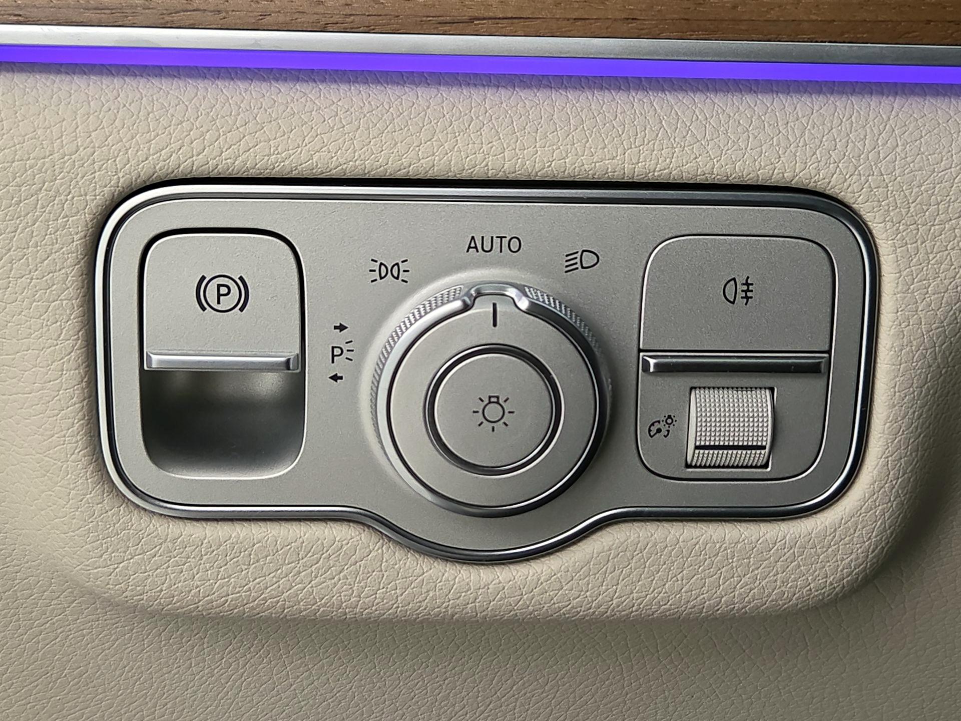 Thumbnail: 2021 Mercedes-Benz GLE - 13