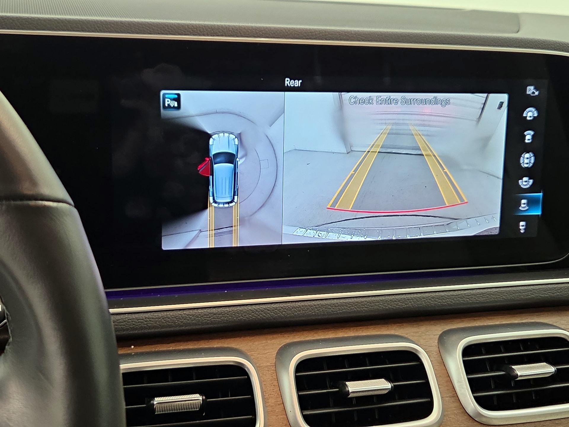 Thumbnail: 2021 Mercedes-Benz GLE - 15