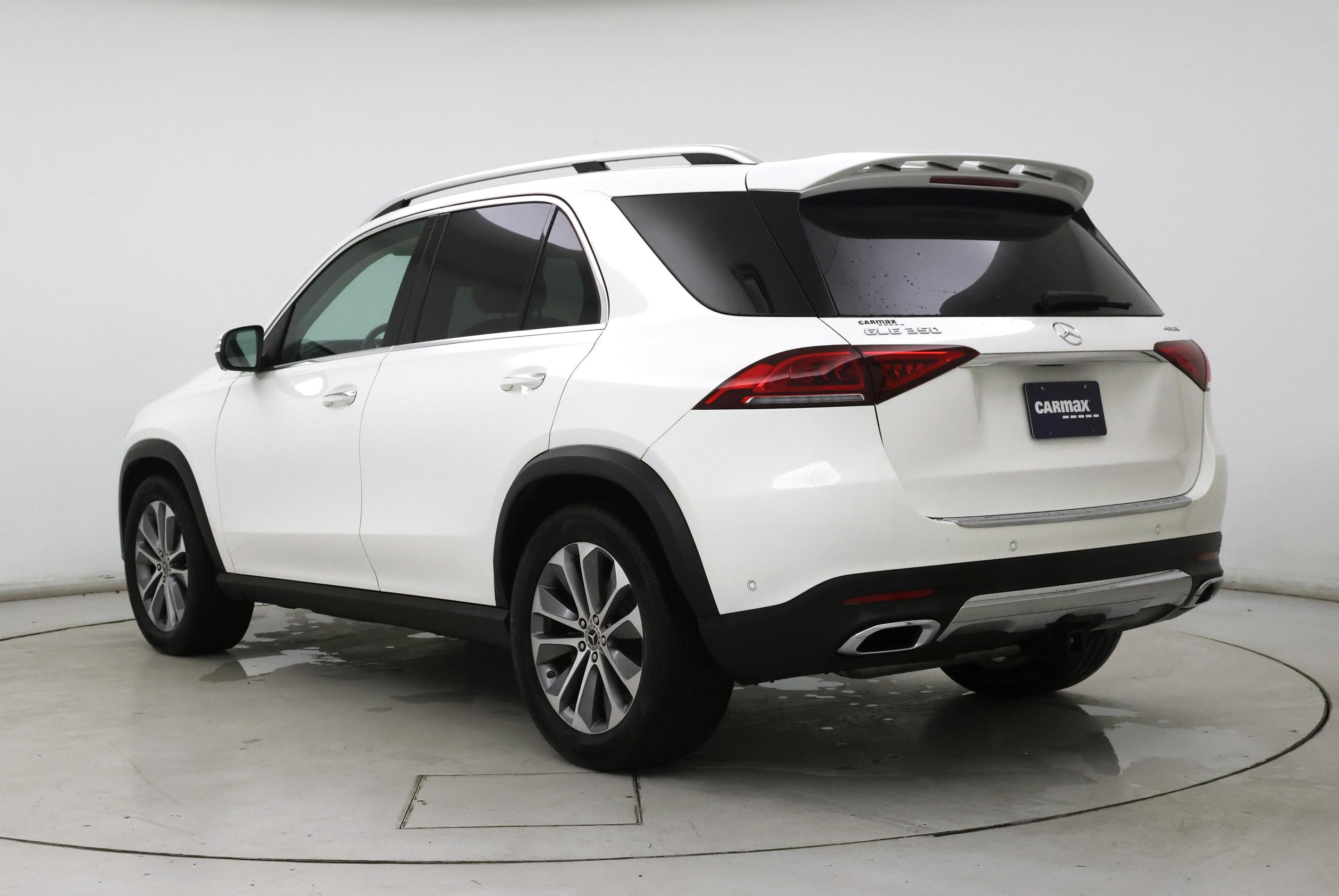 Thumbnail: 2021 Mercedes-Benz GLE - 2