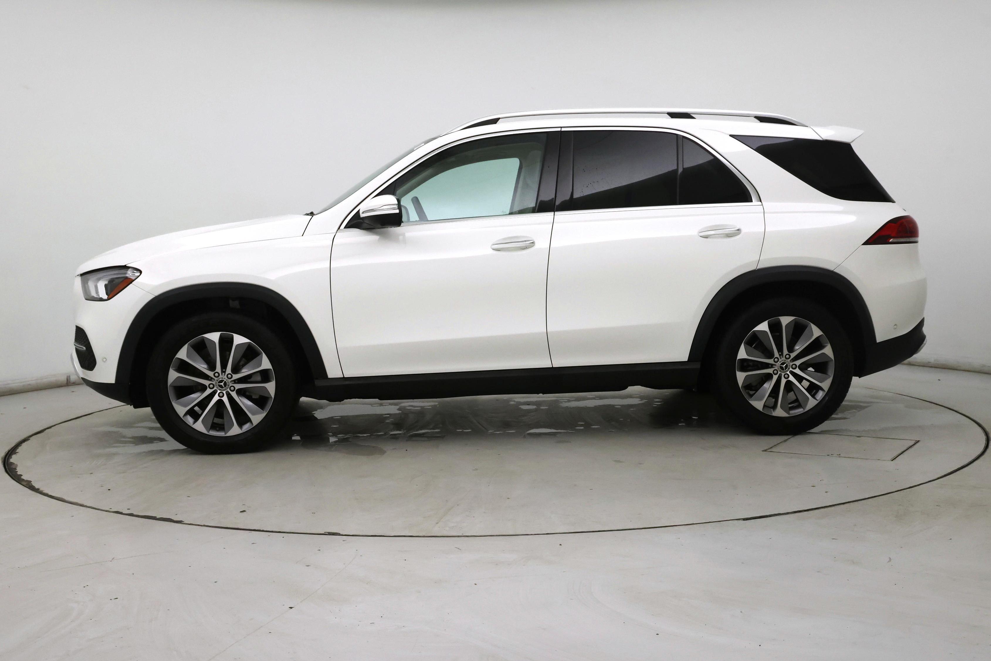 Thumbnail: 2021 Mercedes-Benz GLE - 3