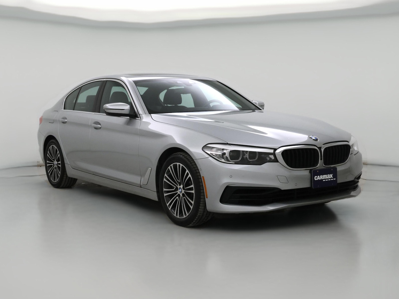 2019 BMW 5 Series 540i