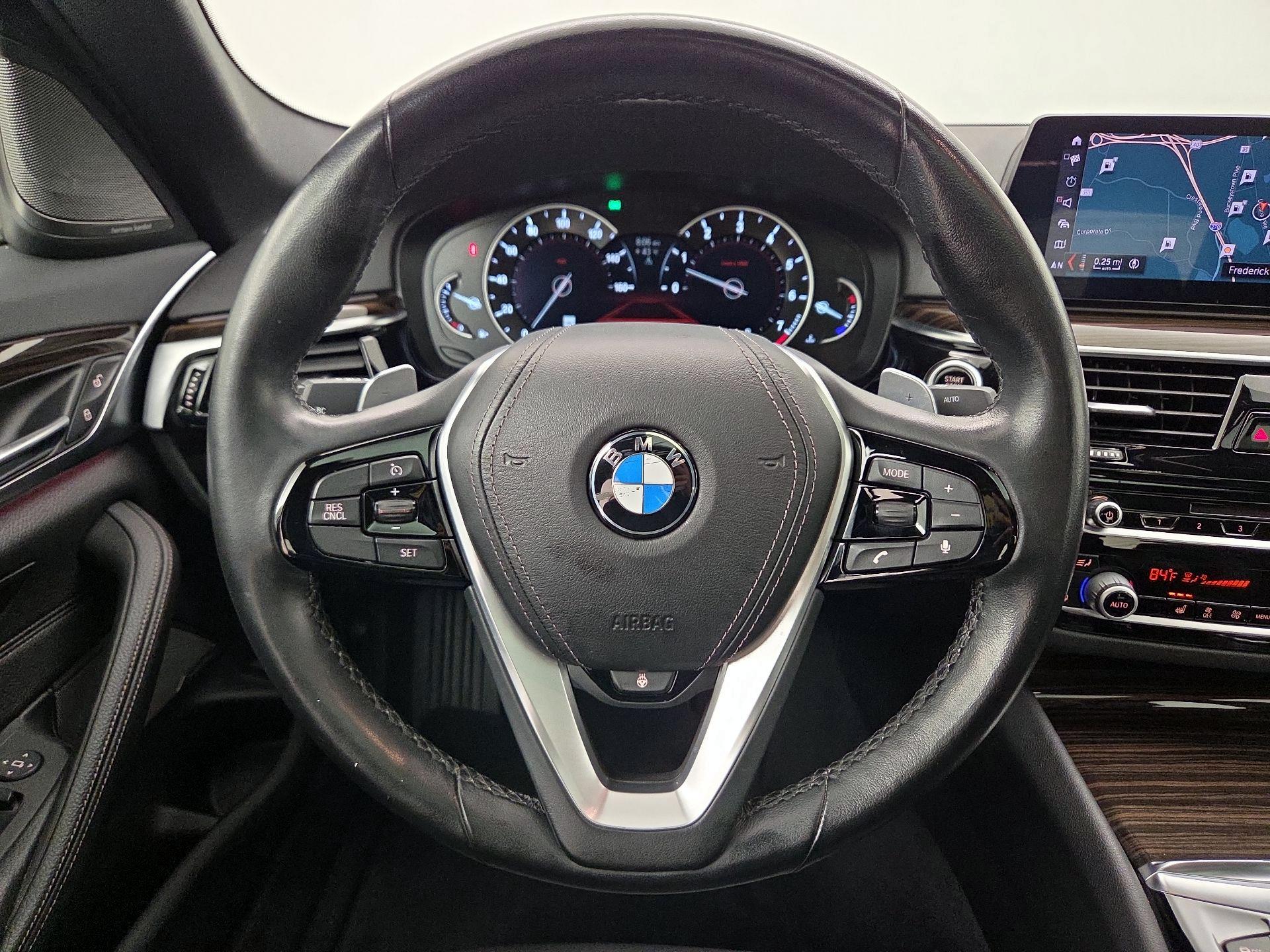 Thumbnail: 2019 BMW 5 Series - 10