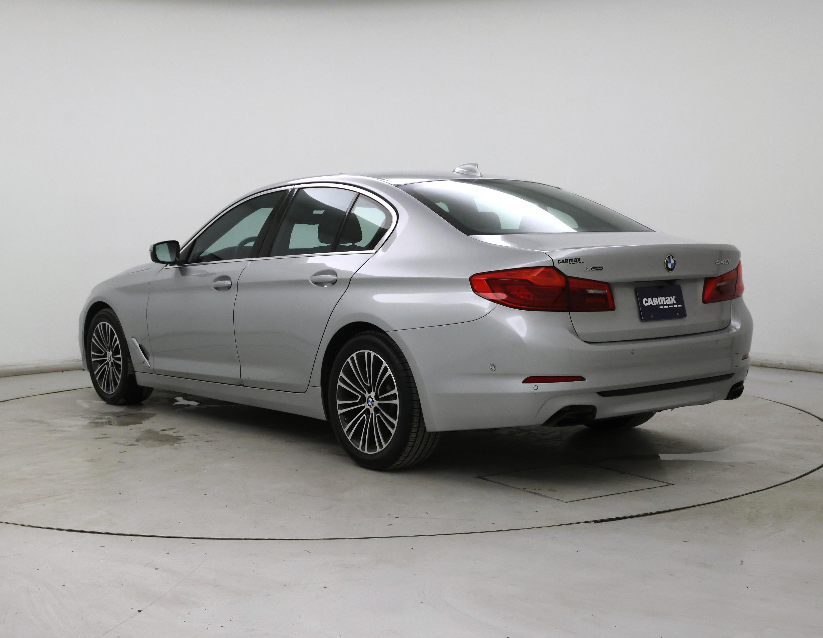 Thumbnail: 2019 BMW 5 Series - 2