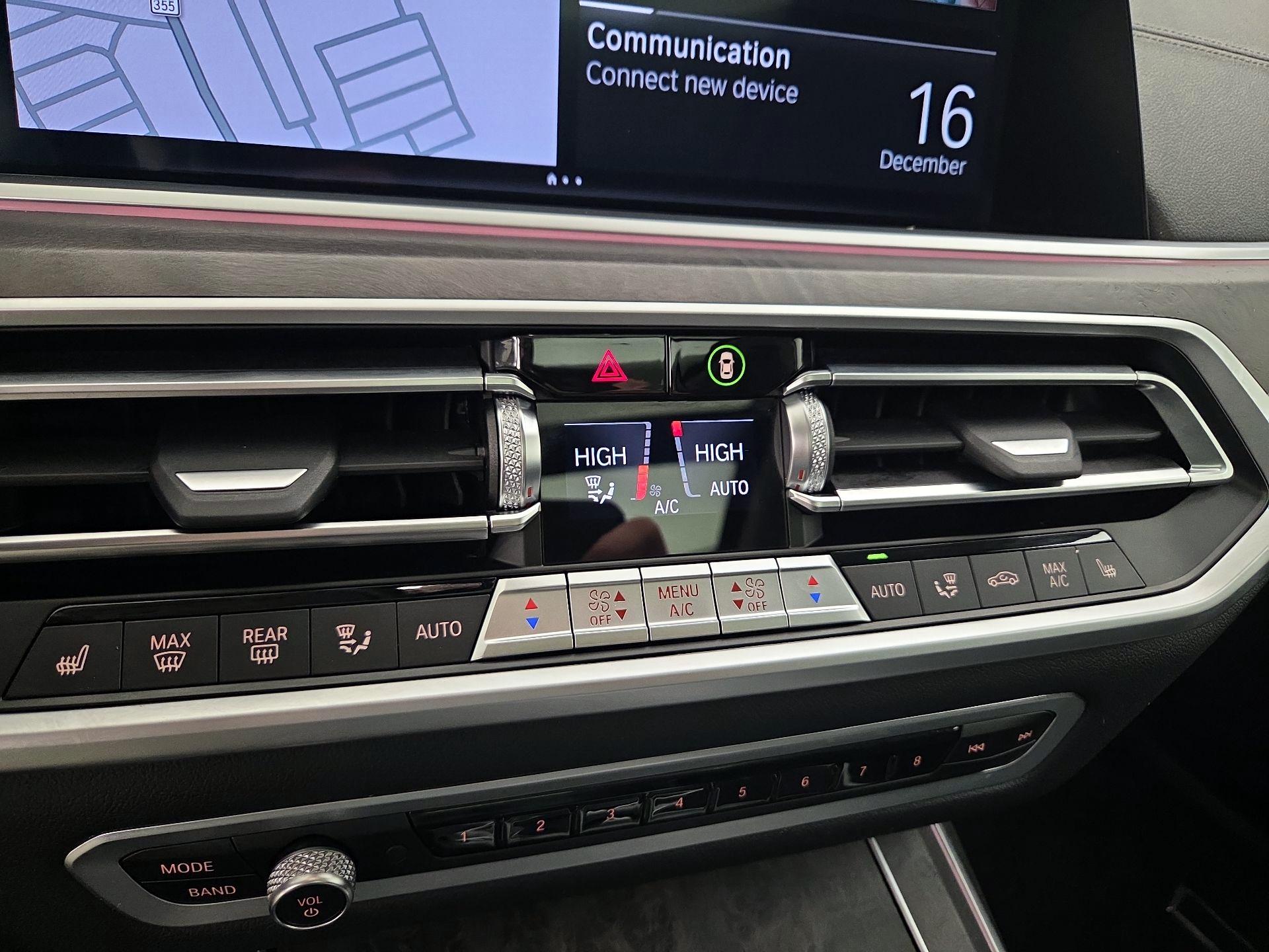 Thumbnail: 2022 BMW X7 - 17