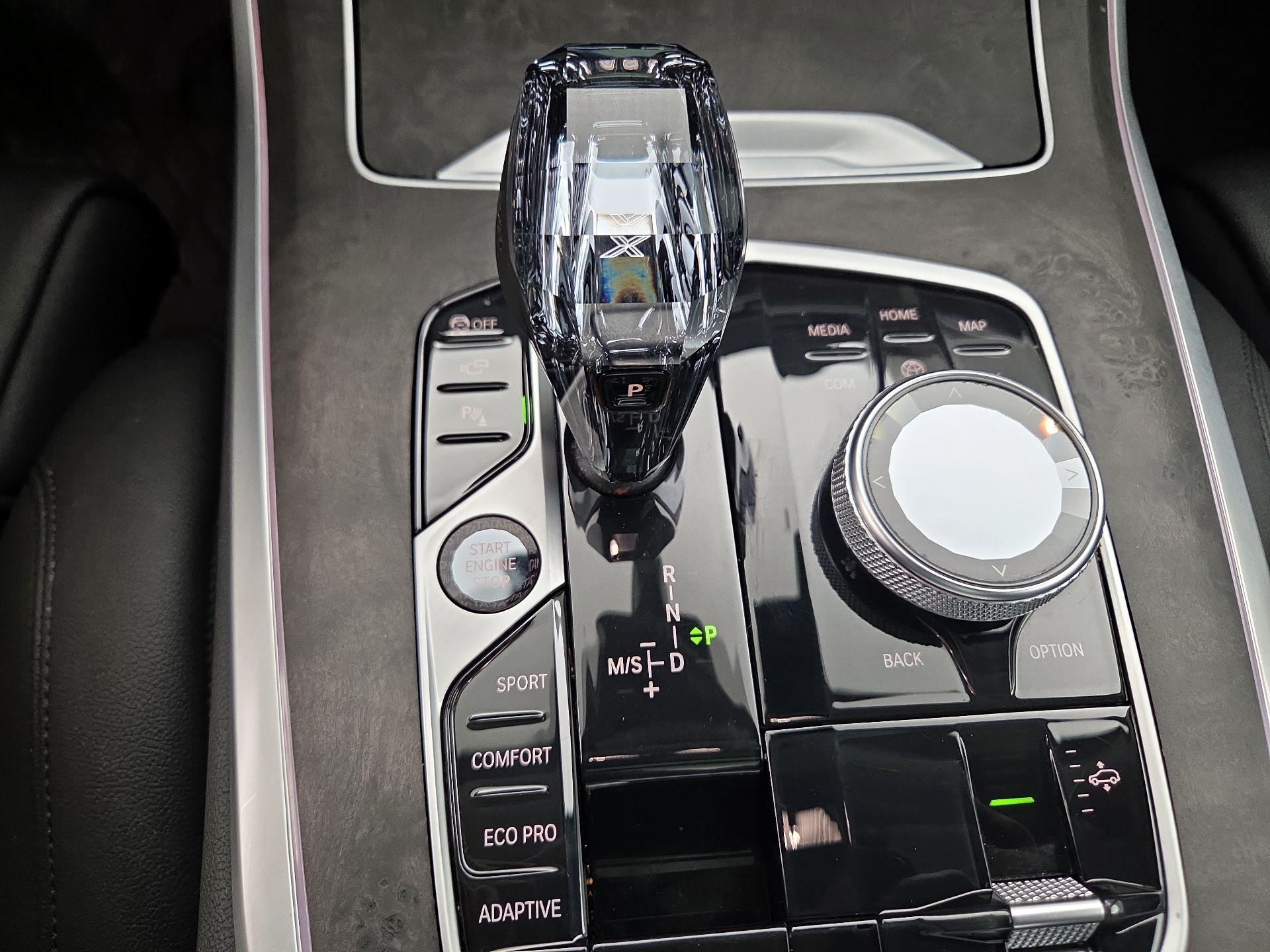 Thumbnail: 2022 BMW X7 - 18