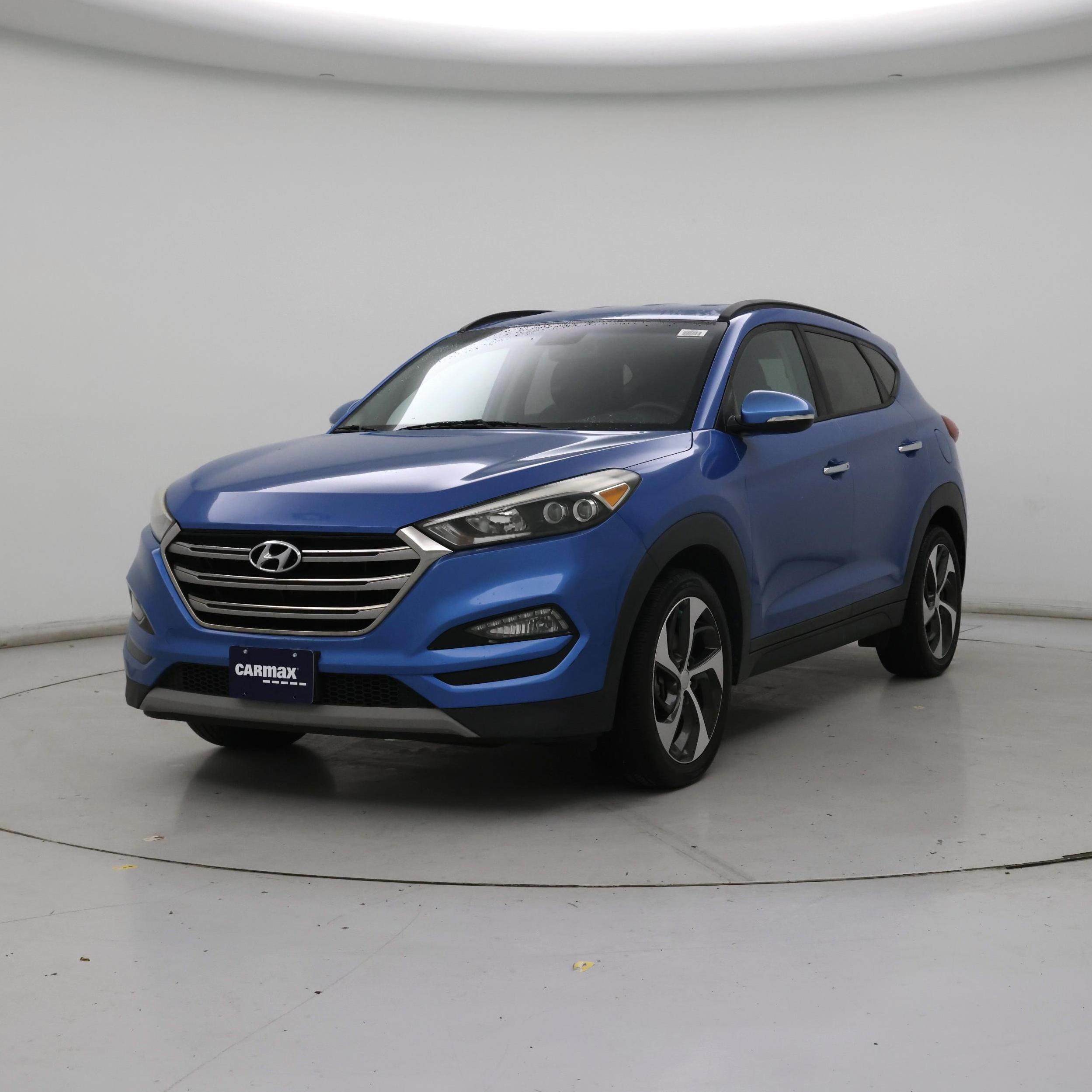 Thumbnail: 2017 Hyundai Tucson - 4