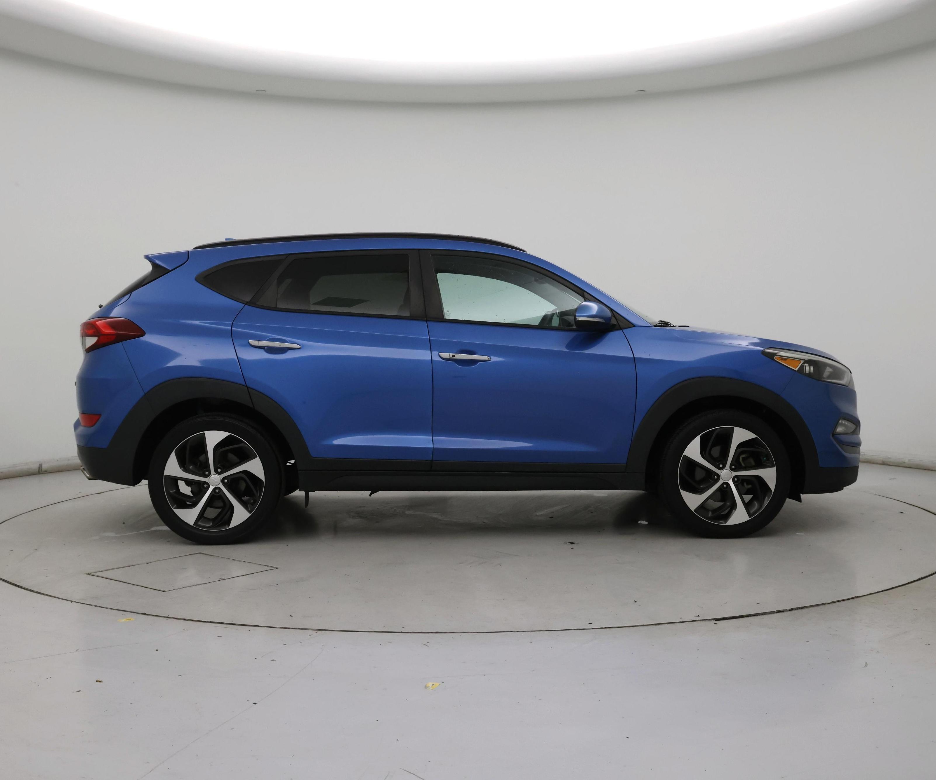Thumbnail: 2017 Hyundai Tucson - 7