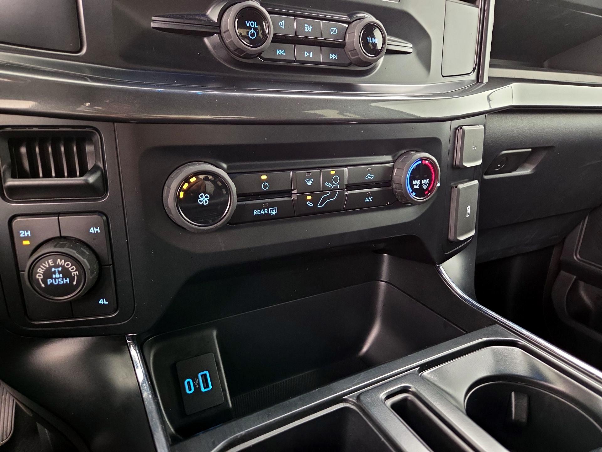 Thumbnail: 2023 Ford F-150 - 17