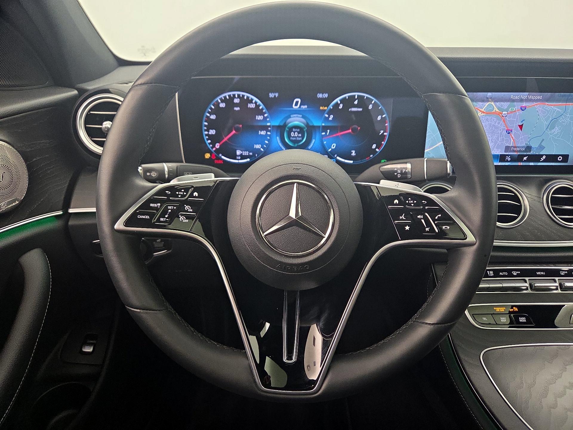 Thumbnail: 2023 Mercedes-Benz E-Class - 10