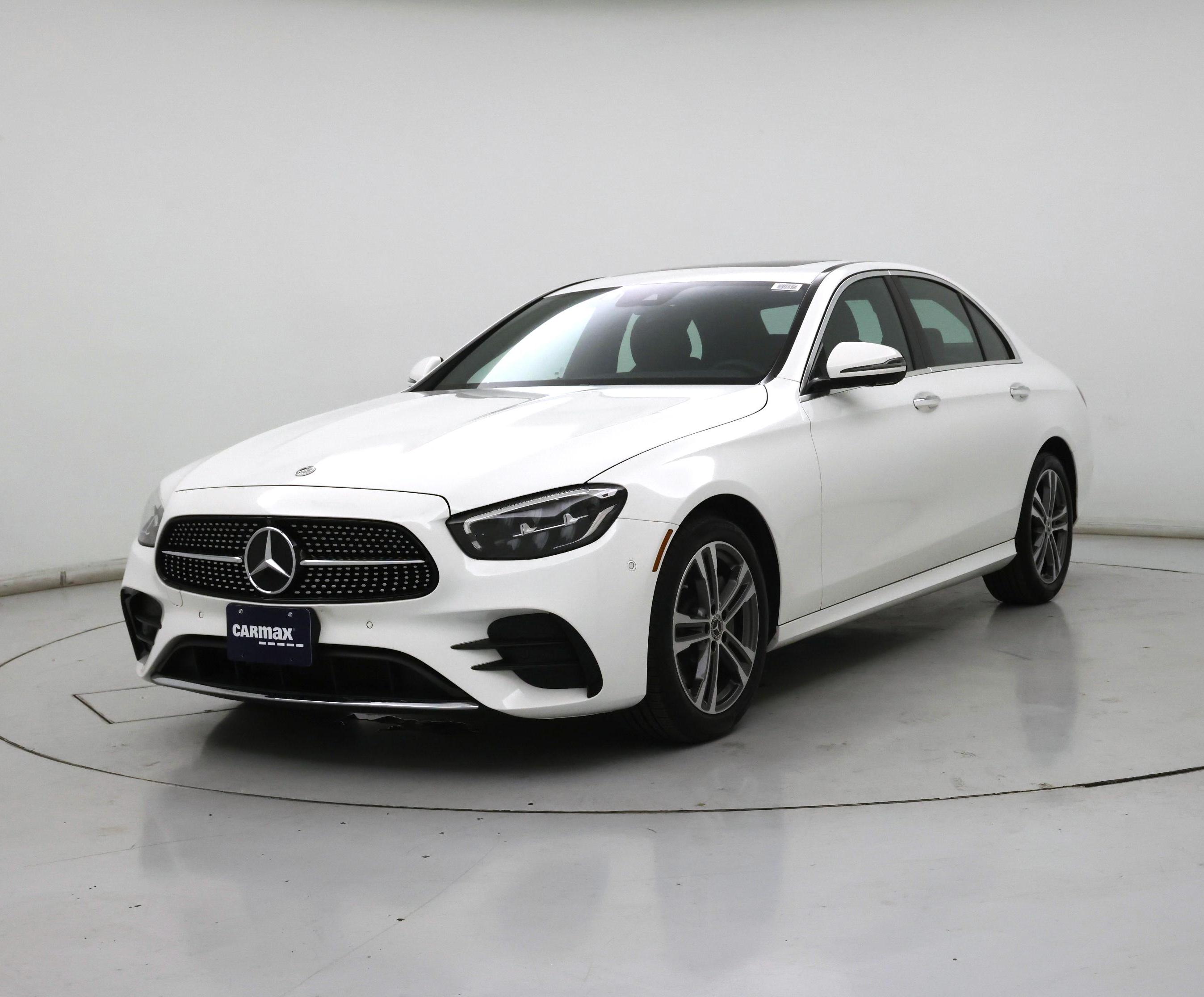 Thumbnail: 2023 Mercedes-Benz E-Class - 4