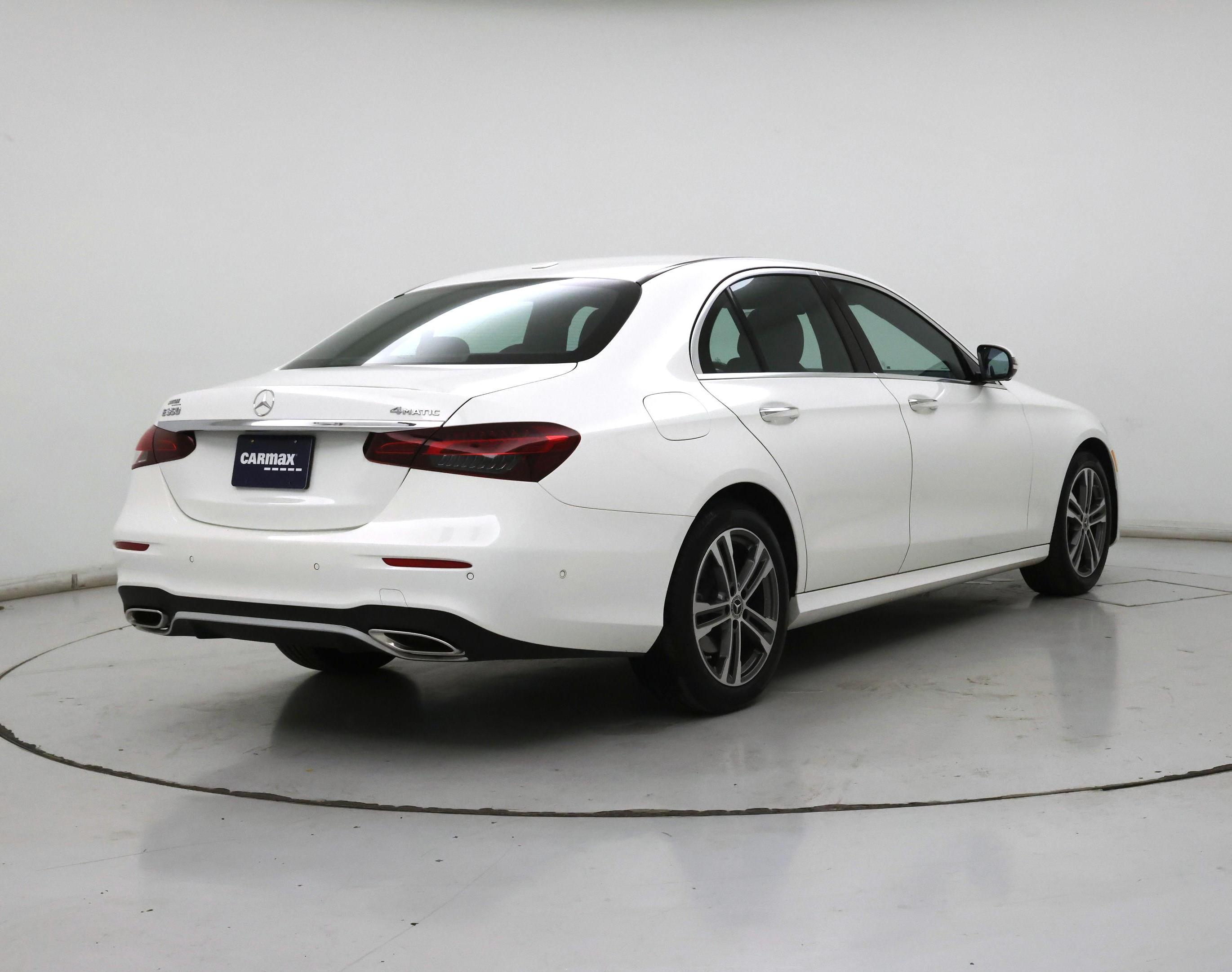 Thumbnail: 2023 Mercedes-Benz E-Class - 8