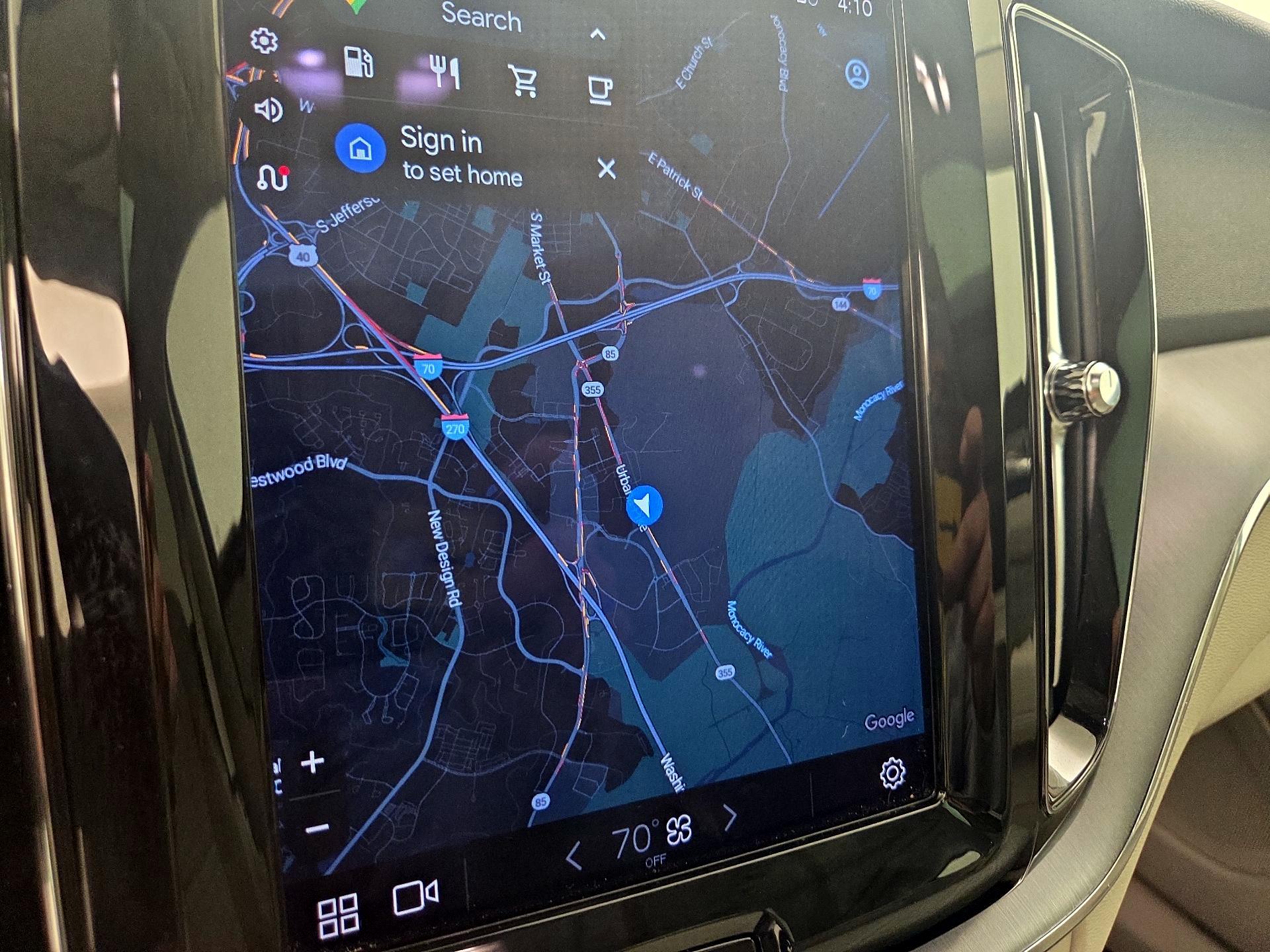 Thumbnail: 2022 Volvo XC60 - 14