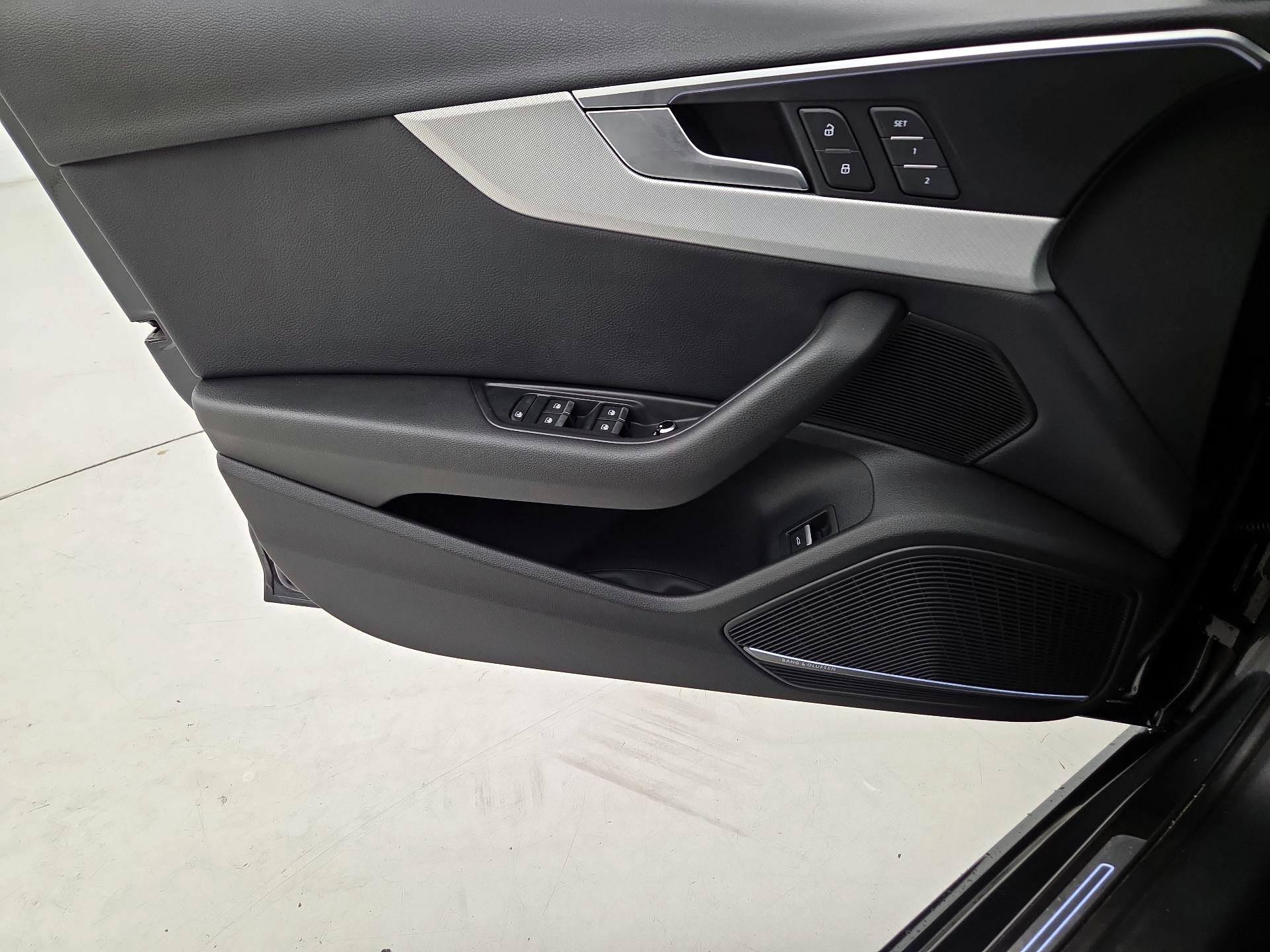 Thumbnail: 2017 Audi A4 - 12