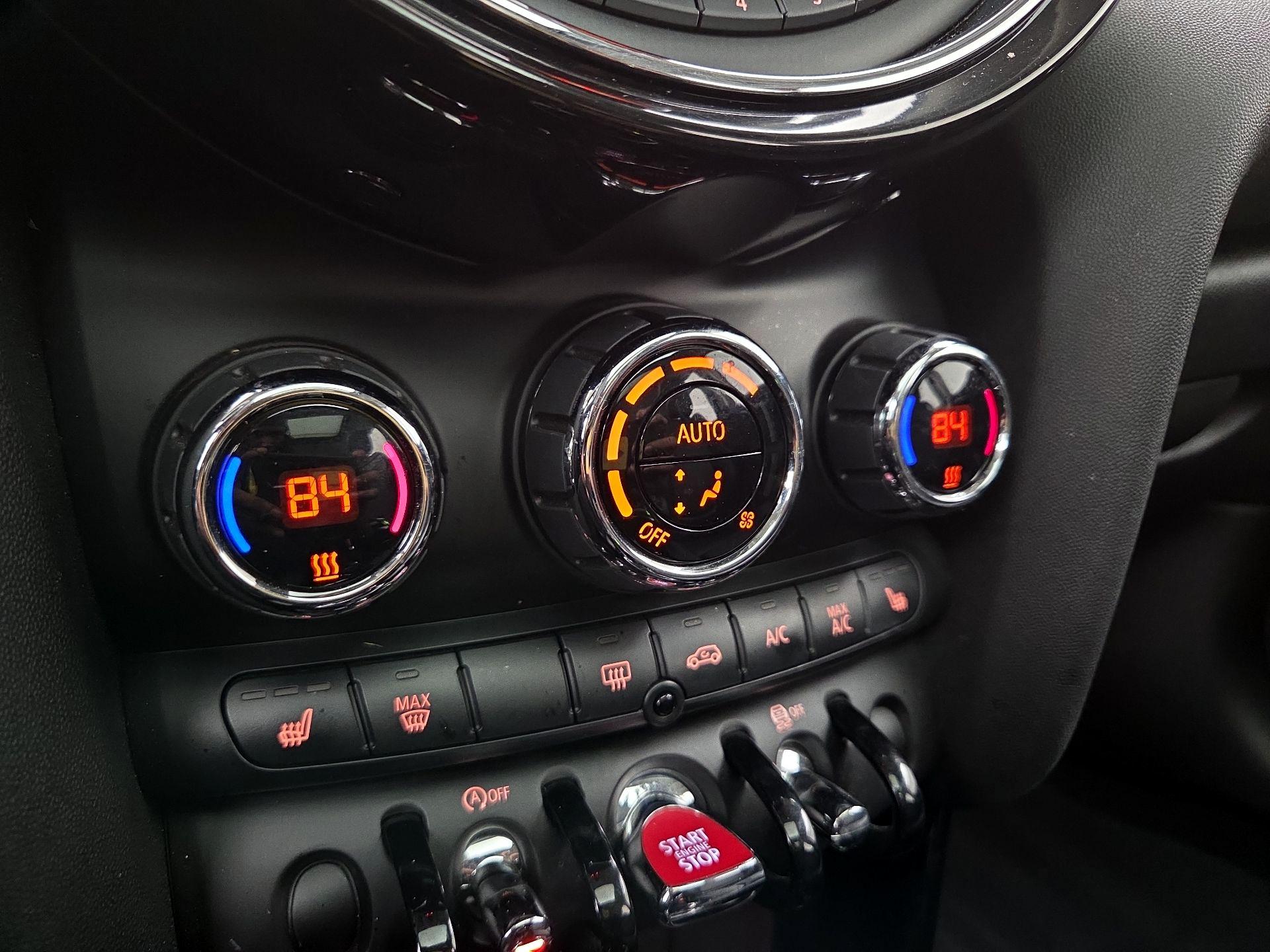 Thumbnail: 2017 MINI Cooper Hardtop - 17