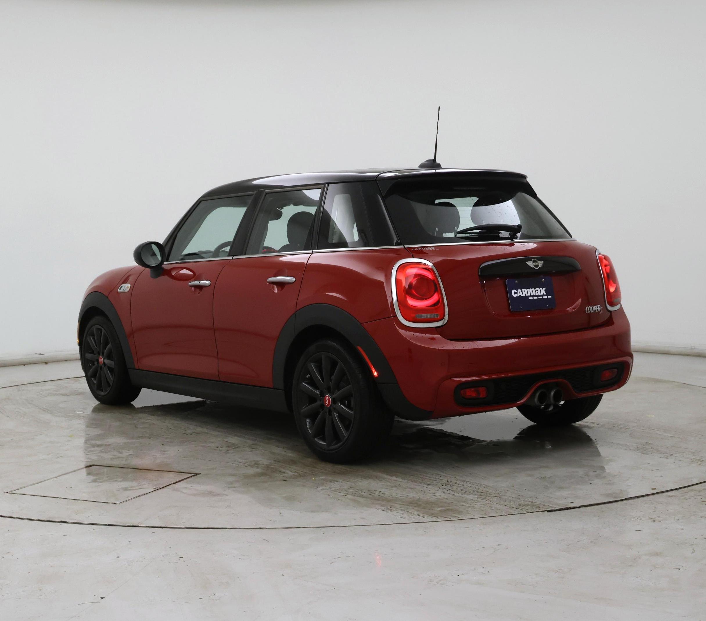 Thumbnail: 2017 MINI Cooper Hardtop - 2