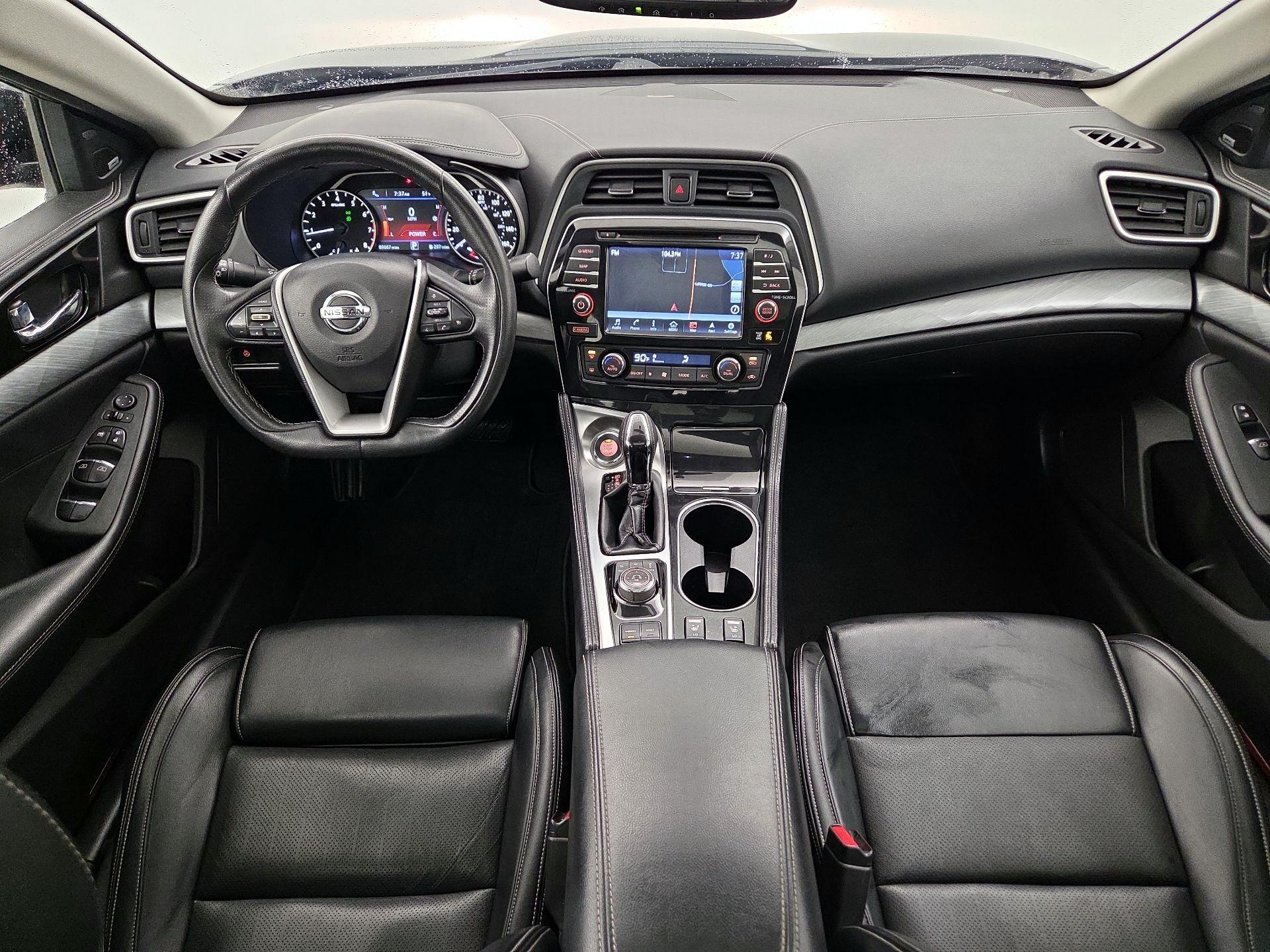 Thumbnail: 2017 Nissan Maxima - 9