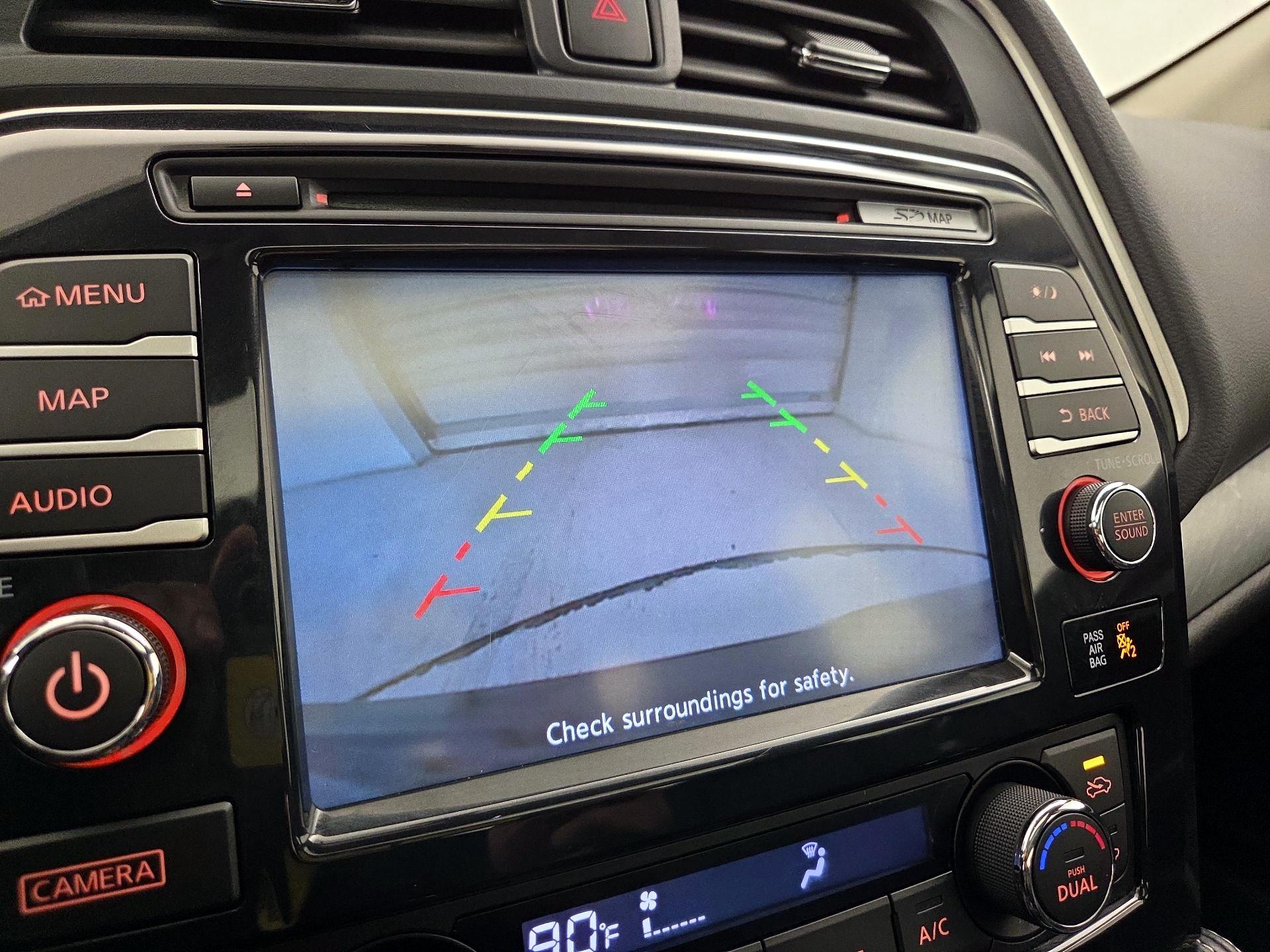 Thumbnail: 2017 Nissan Maxima - 15