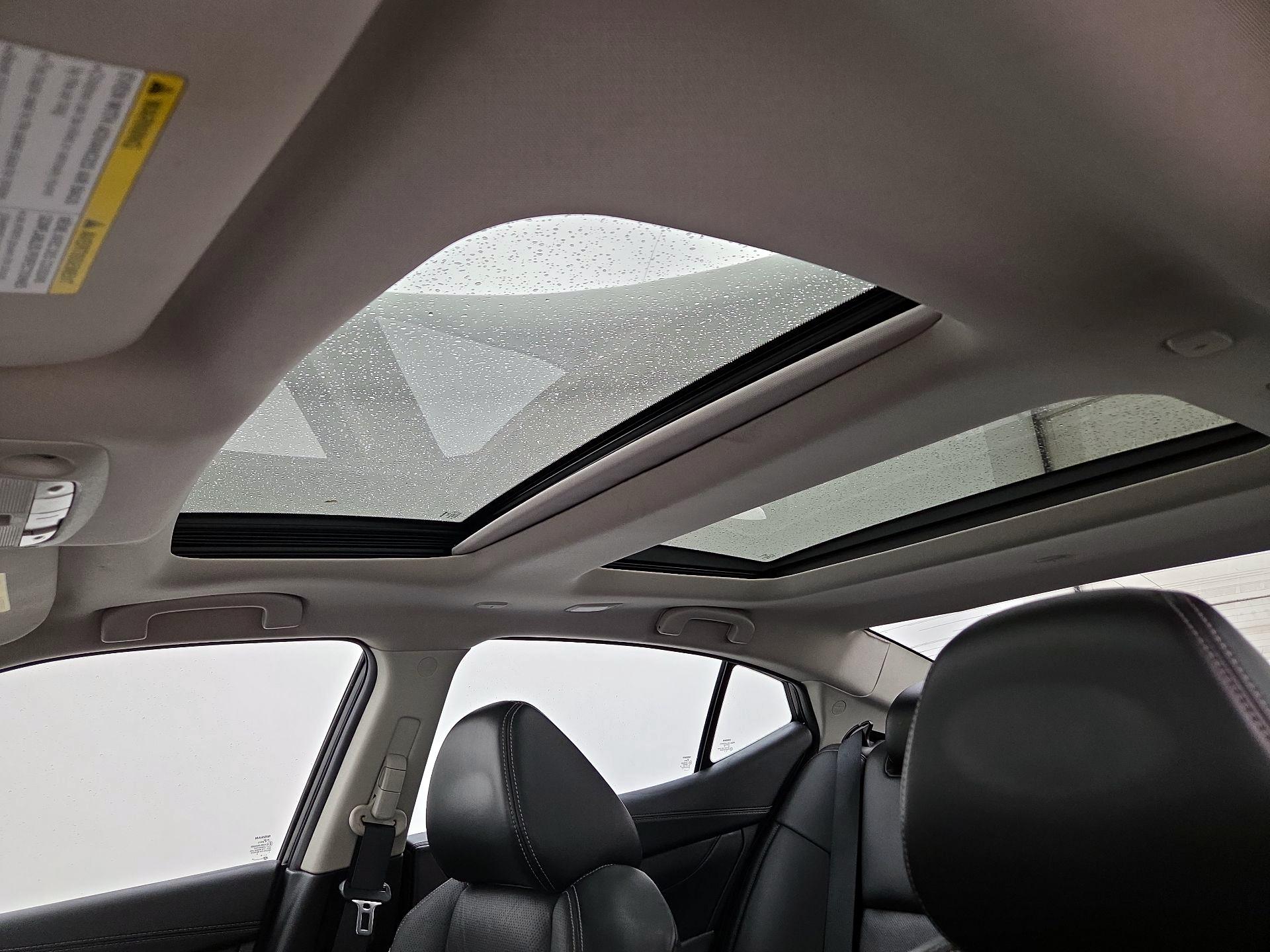 Thumbnail: 2017 Nissan Maxima - 20